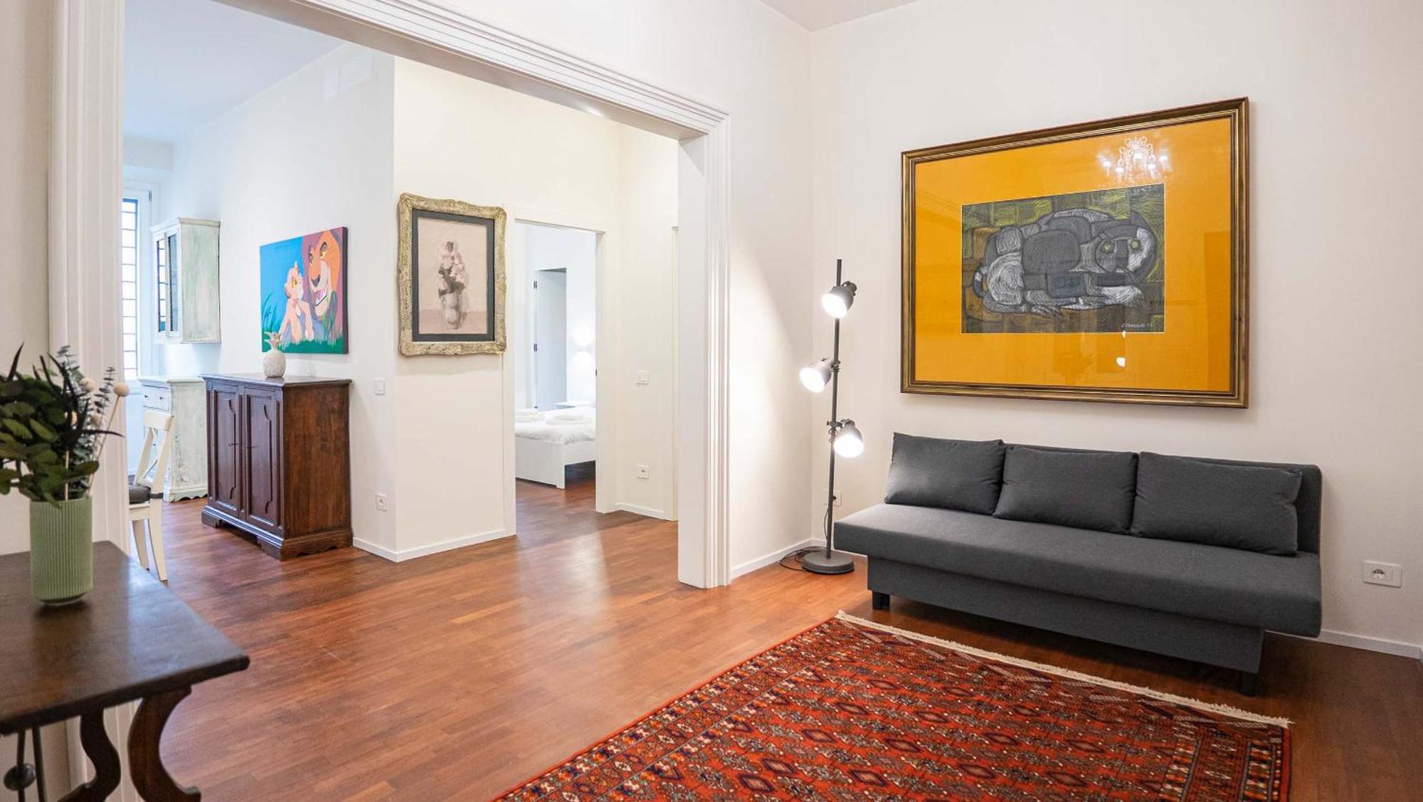 Apartment Crescenzio Elegant