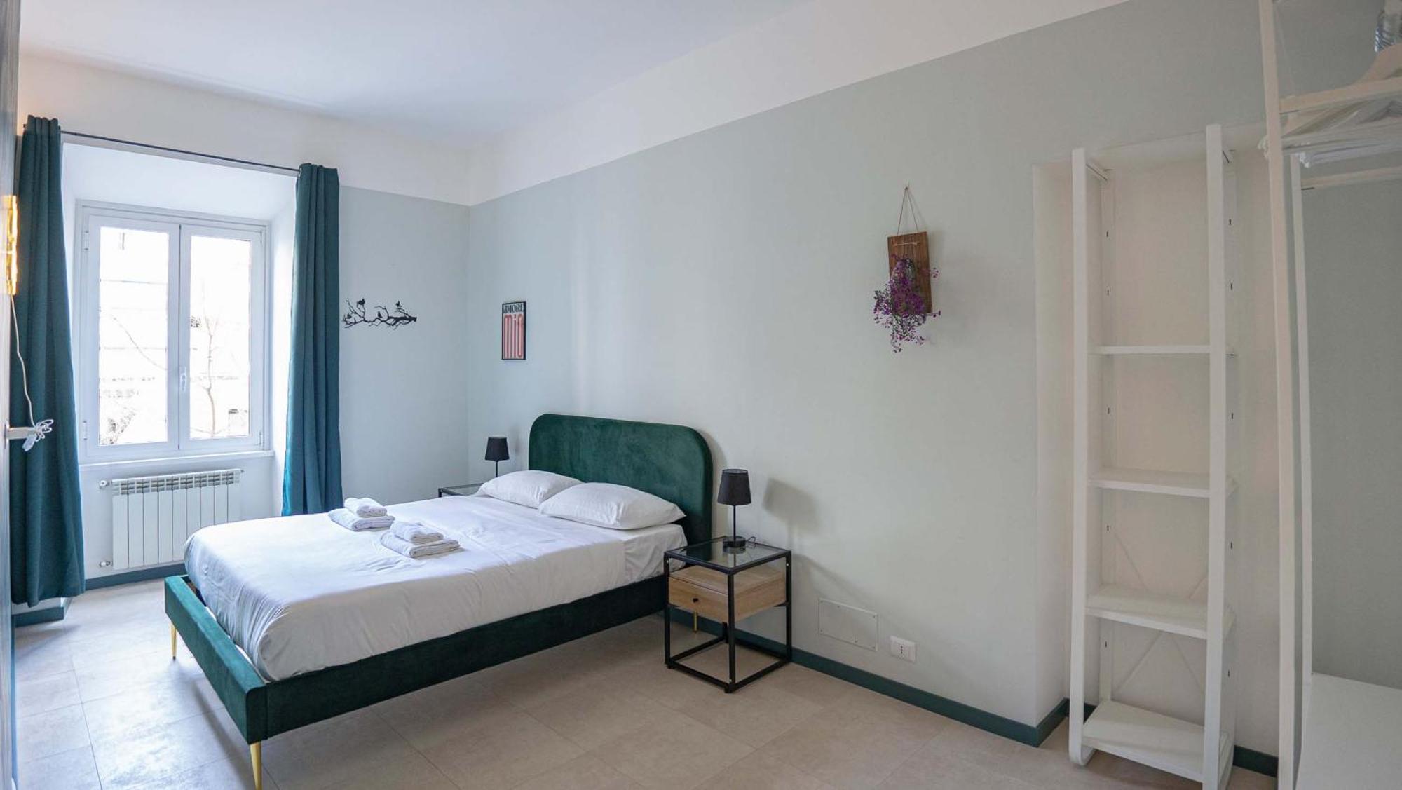 Apartment Crescenzio Stylish