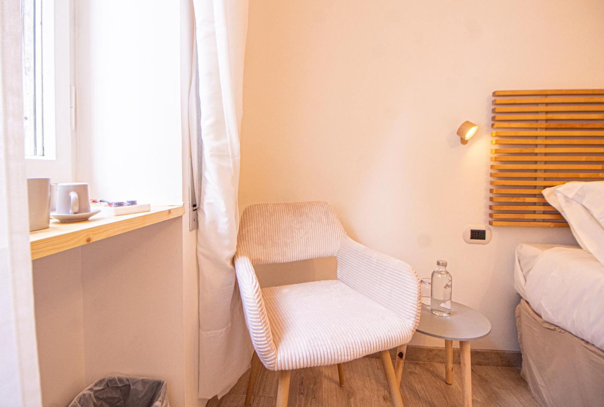 Rhome 34 Guest house