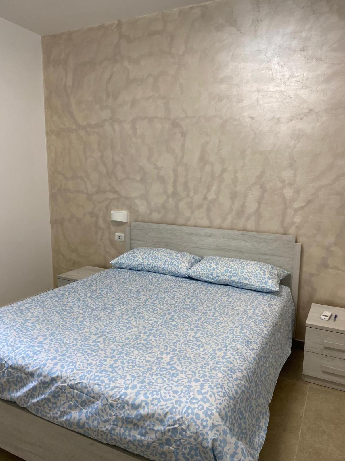 Youroominrome Roma