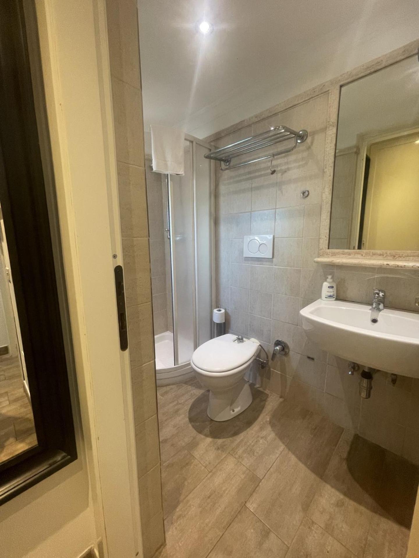 Lodi Aparthotel Roma