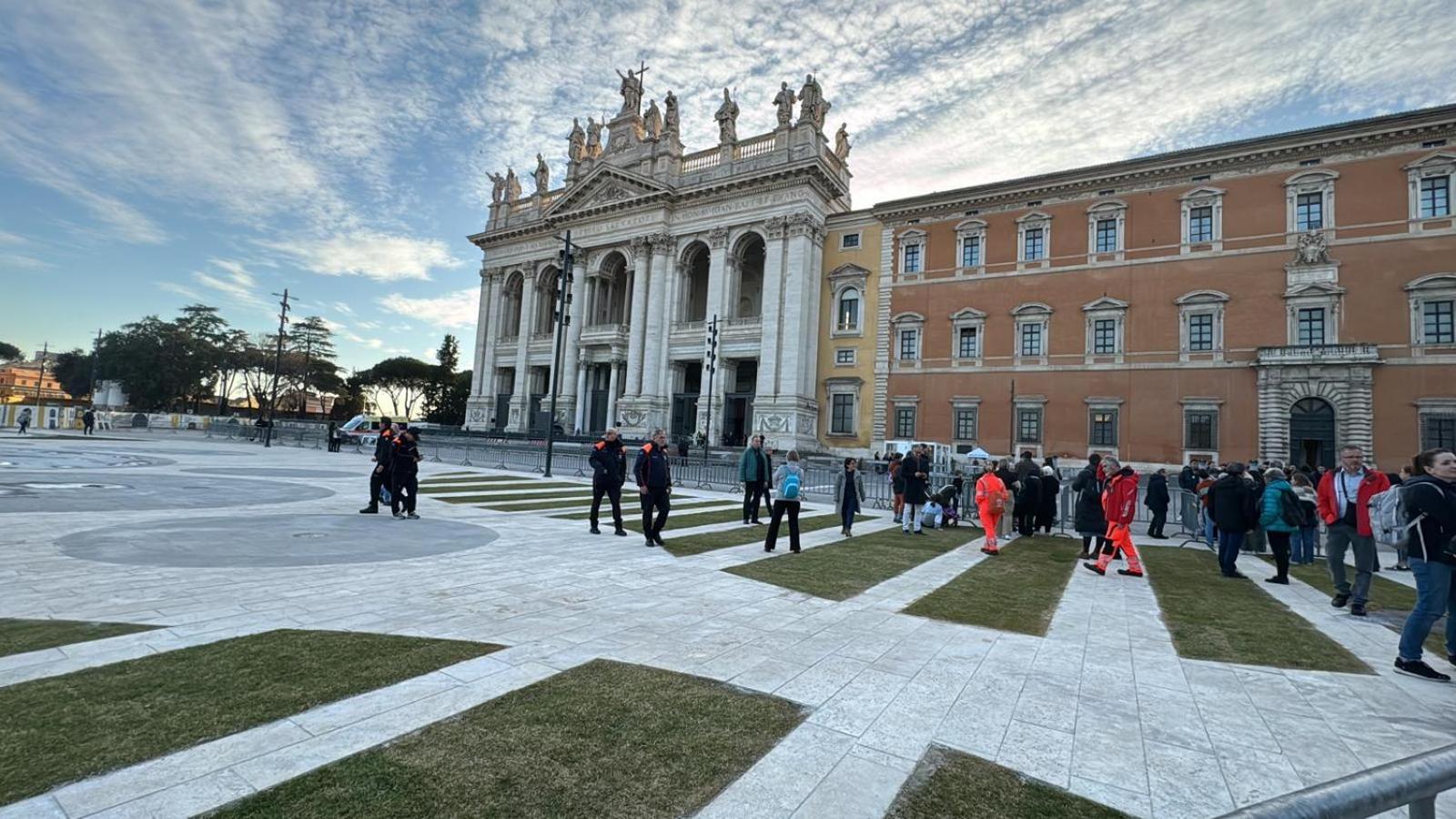 Cozy Saint John Appartamento Roma