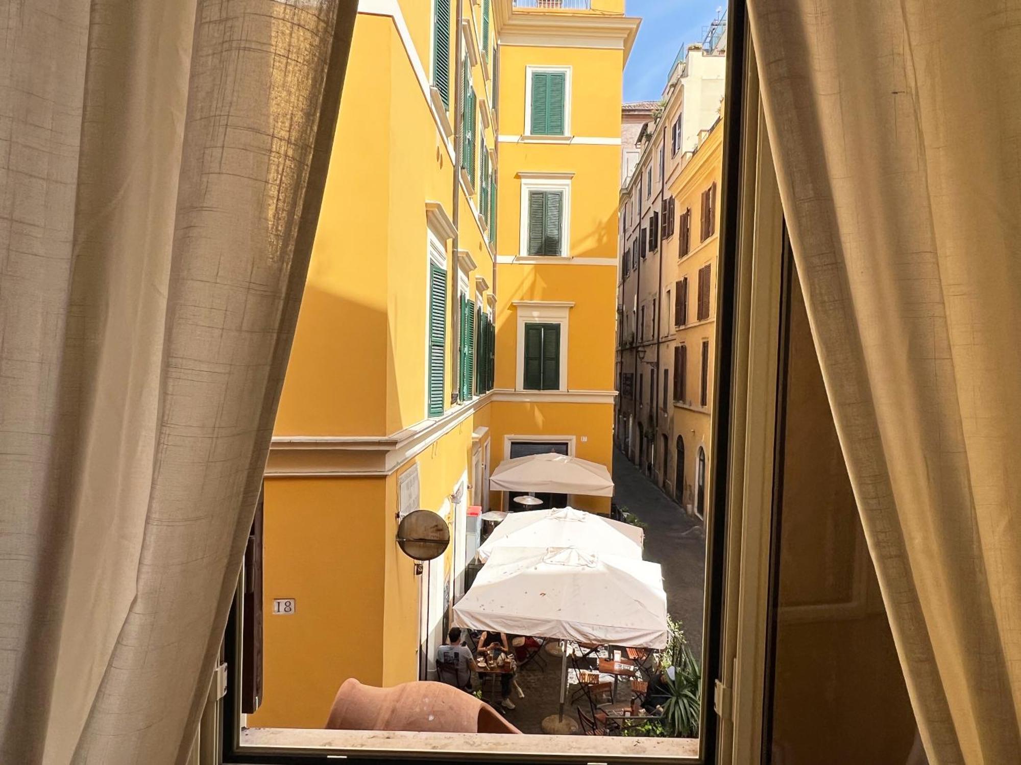 Apartment Italy Typicall Campo Di Fiori