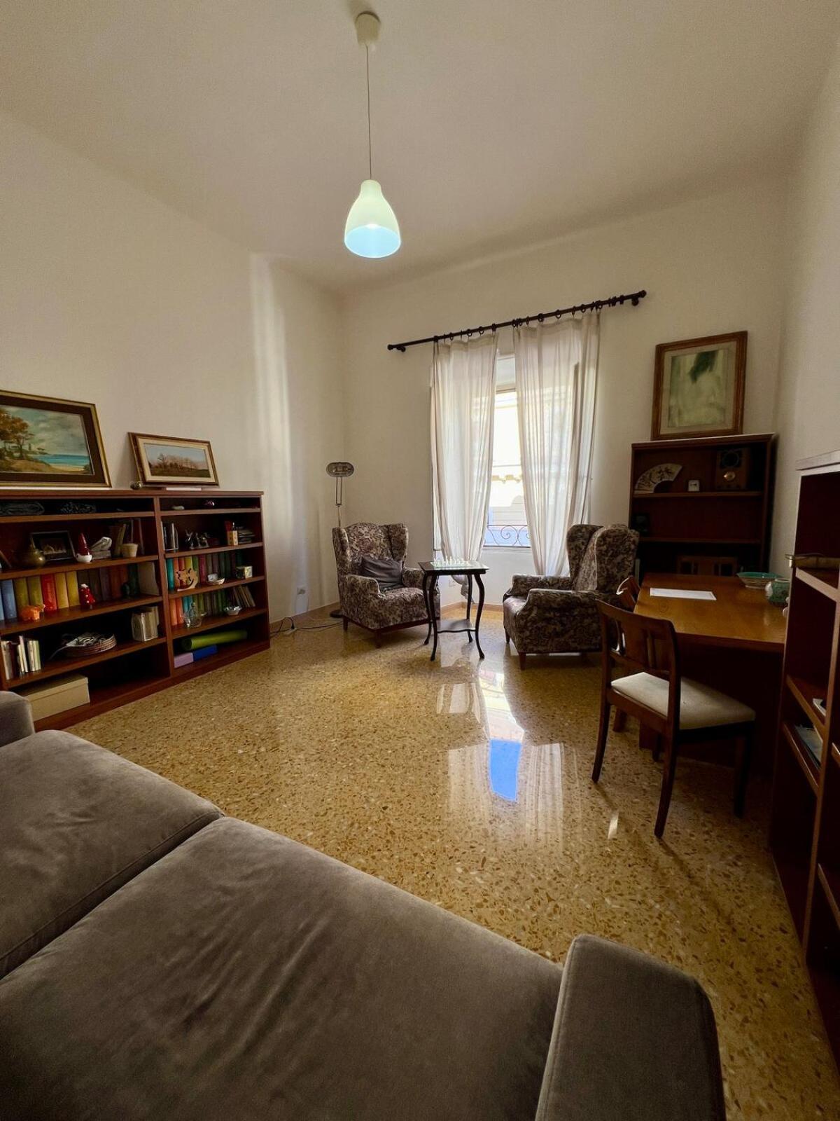 Apartment Emilia's