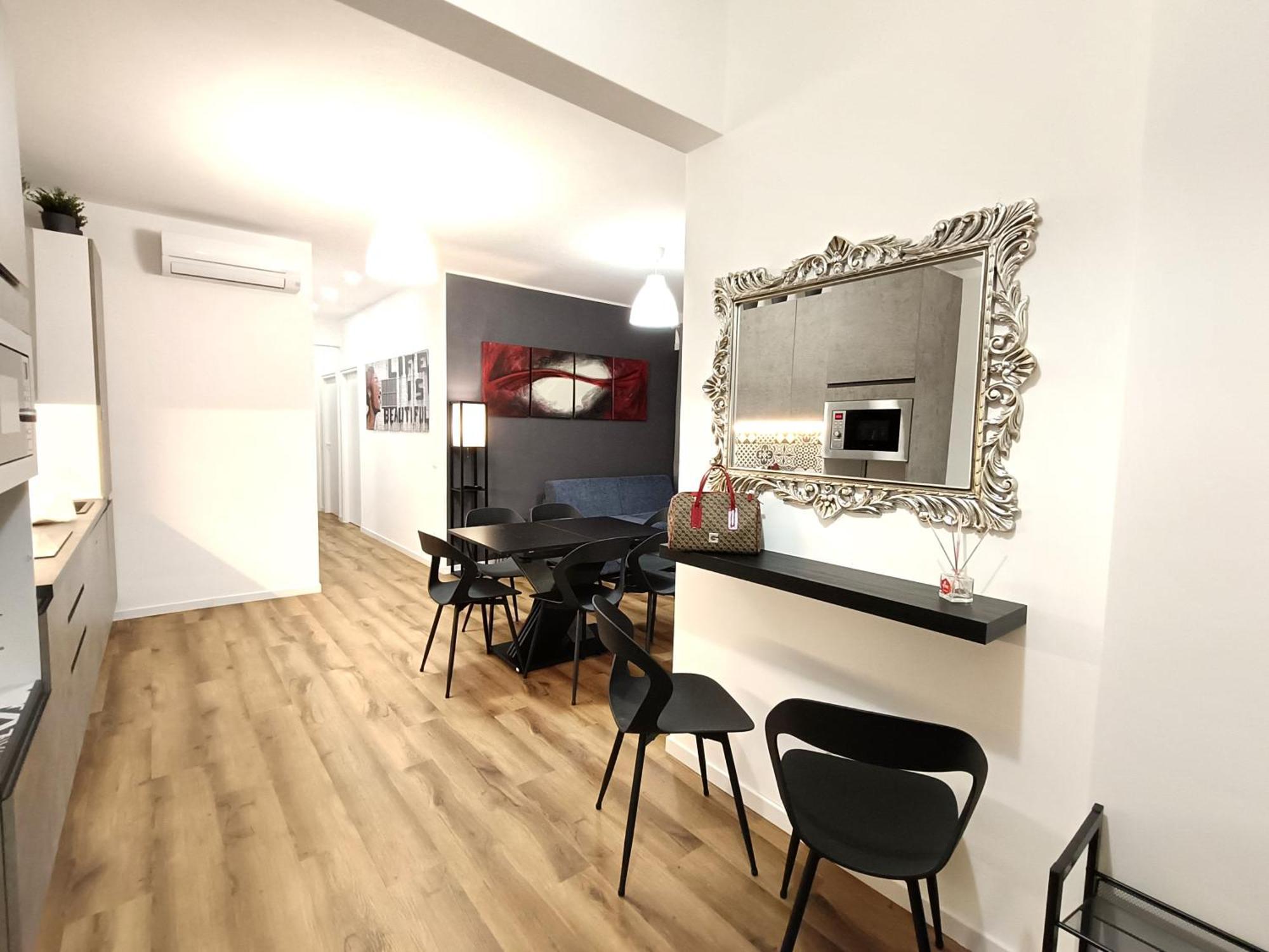 Ancient Colosseum Modern And Bright Apartment *