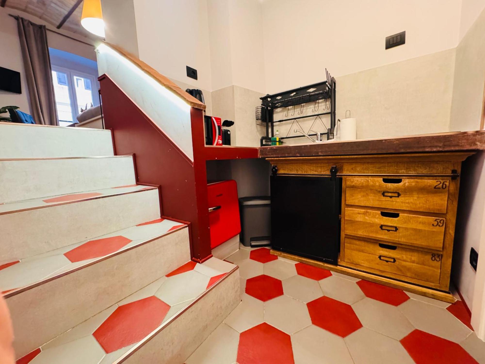 Hexa Apartment *