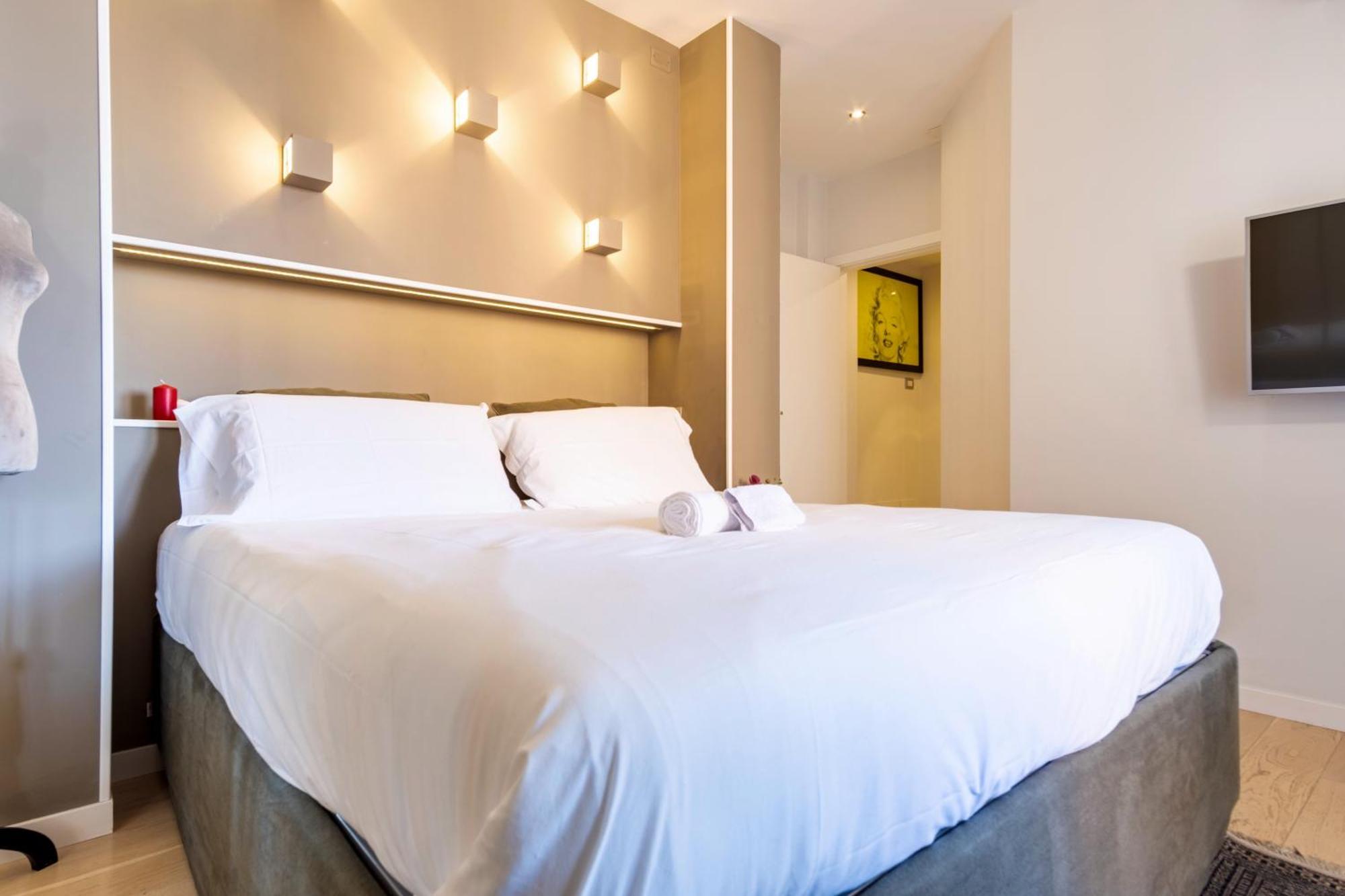Elegantis Penthouse In The Heart Of With Private Terrace And View Rome