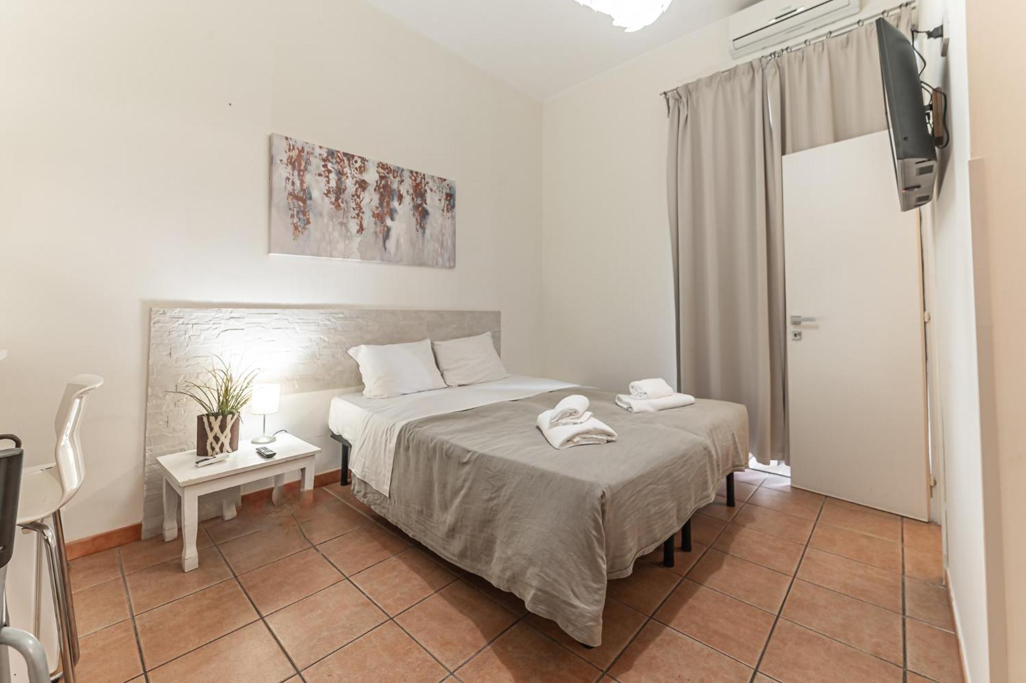 Cristel Cozy - Termini Train Station Bed & Breakfast Rome