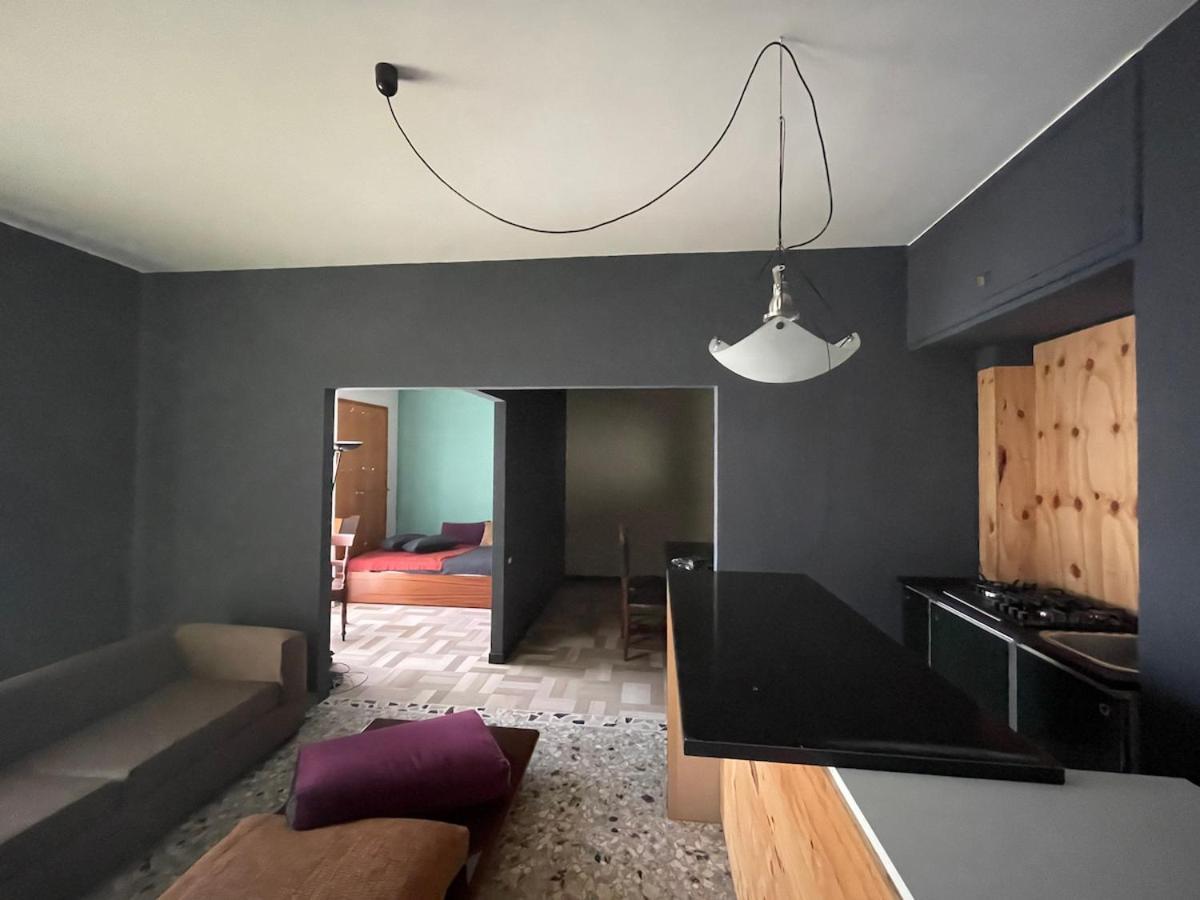 Five In The Archeosites, Garage And Bikes Apartment Rome