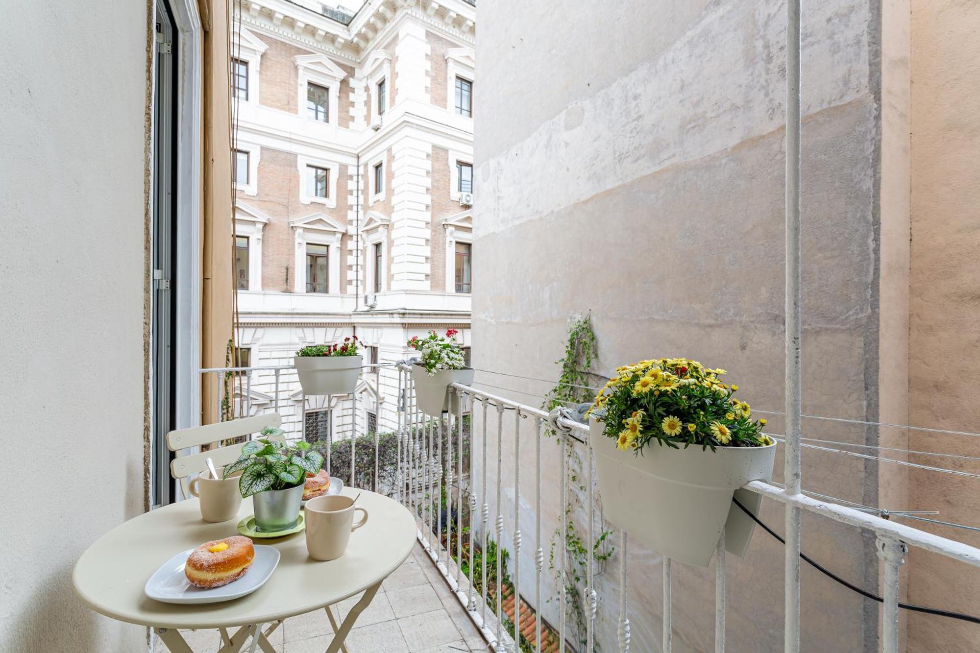 Iflat Monti Brand New Peaceful * Rome
