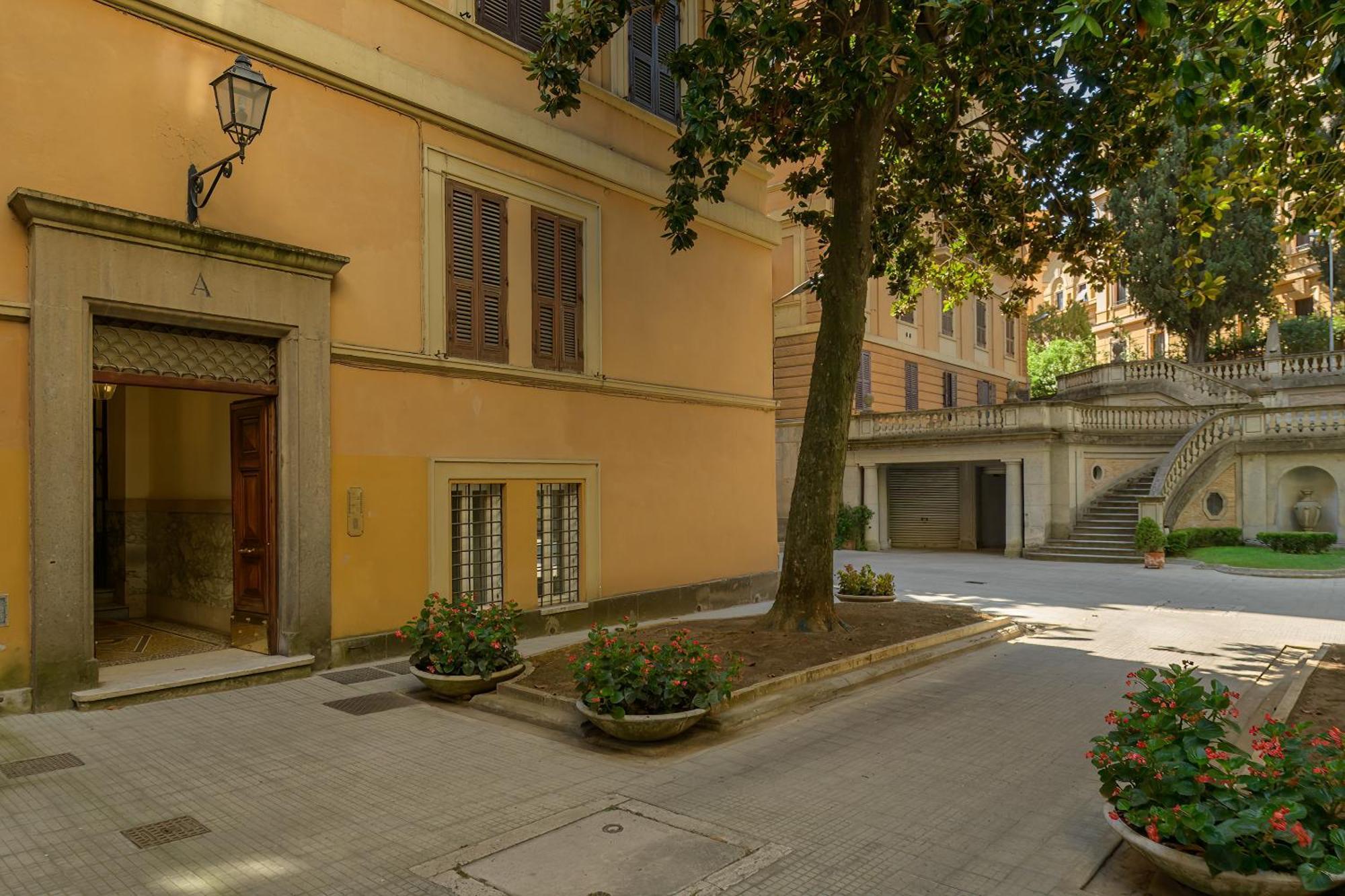 Salotto19 - Borghese Apartment