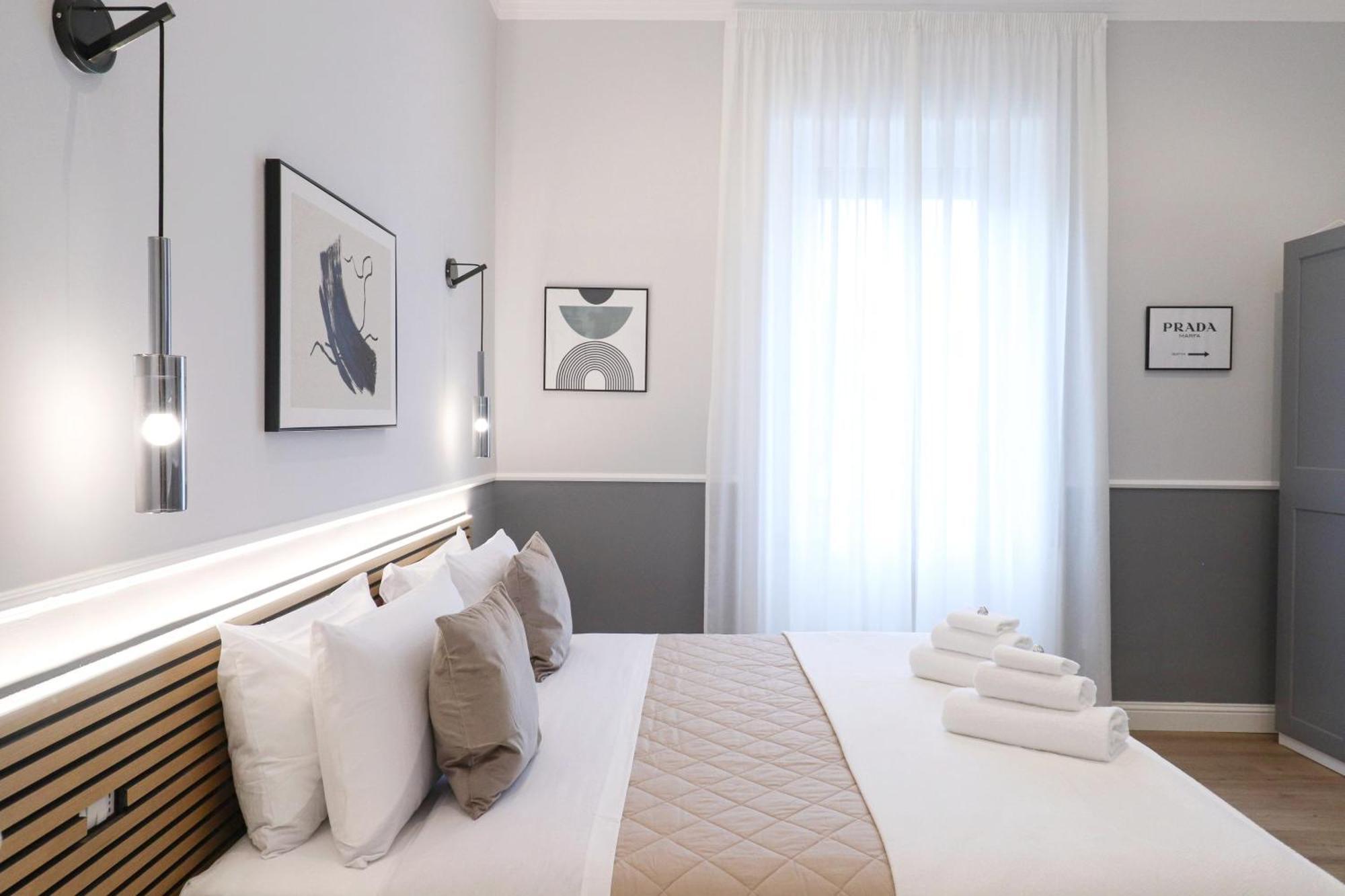 St Peter & Vatican Luxury - Boutique In Centre & Vatican - Ac, Wifi & Metro 5 Min Guest house *