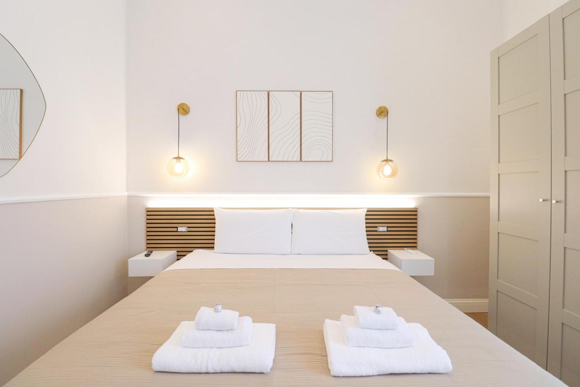 Guest house St Peter & Vatican Luxury - Boutique In Centre & Vatican - Ac, Wifi & Metro 5 Min *