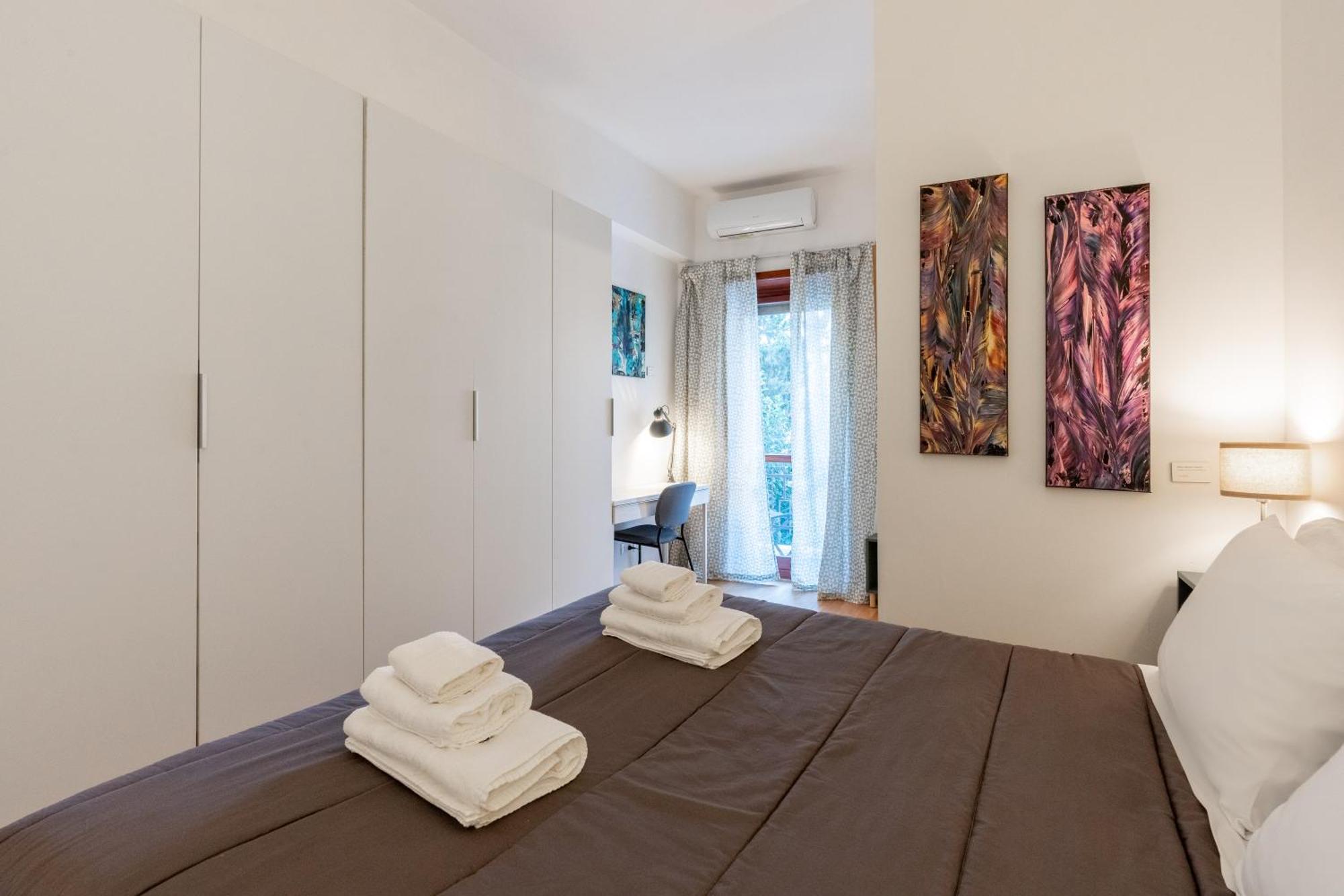 Art & Design - San Paolo-colosseo 15 Min * Rome
