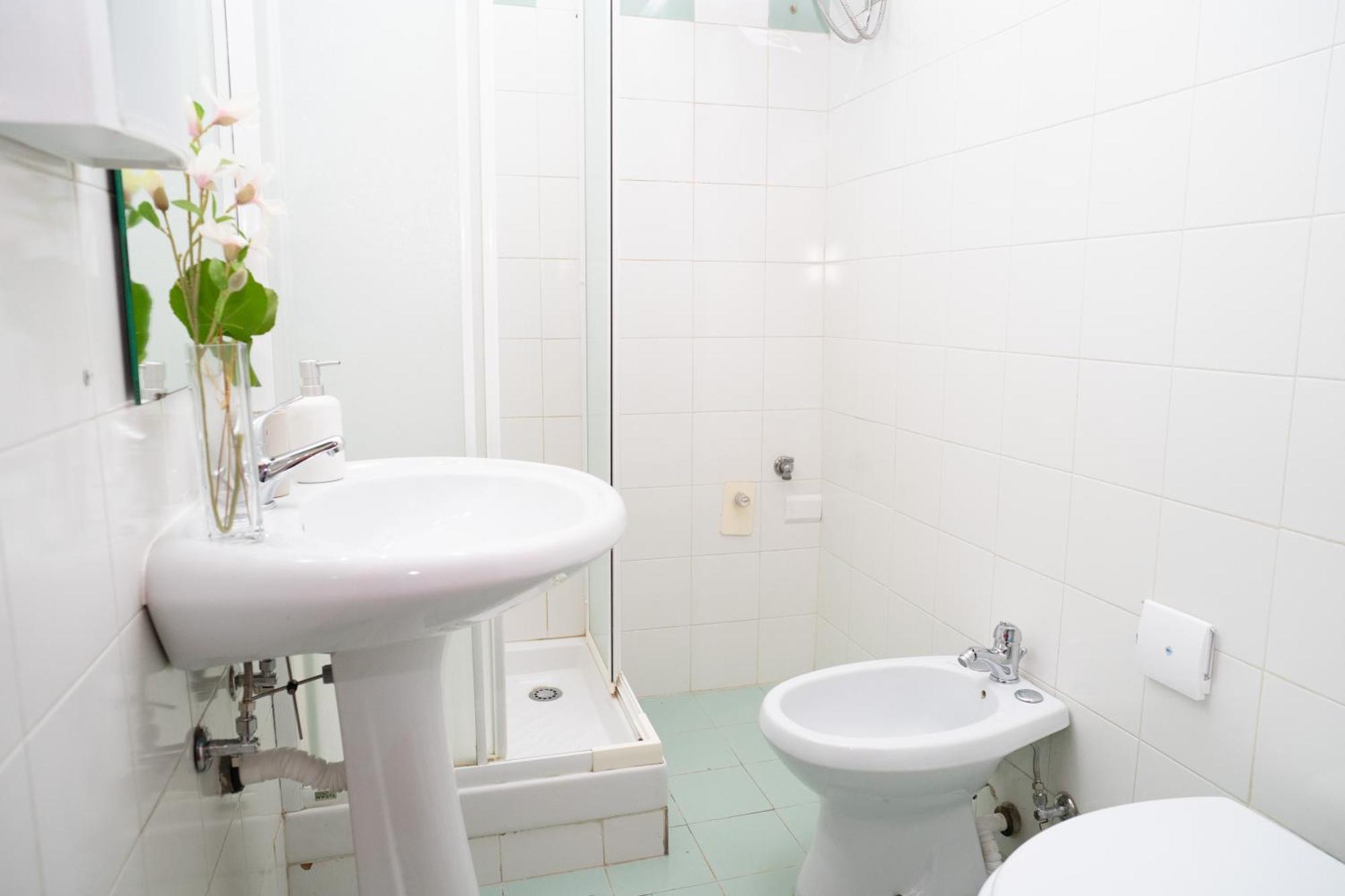 Modern And One-bedroom, 10 Min From Colosseum Rome