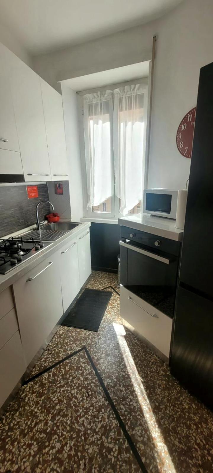 Apartment Red Moon House - Tra Policlinico E Piazza Bologna *
