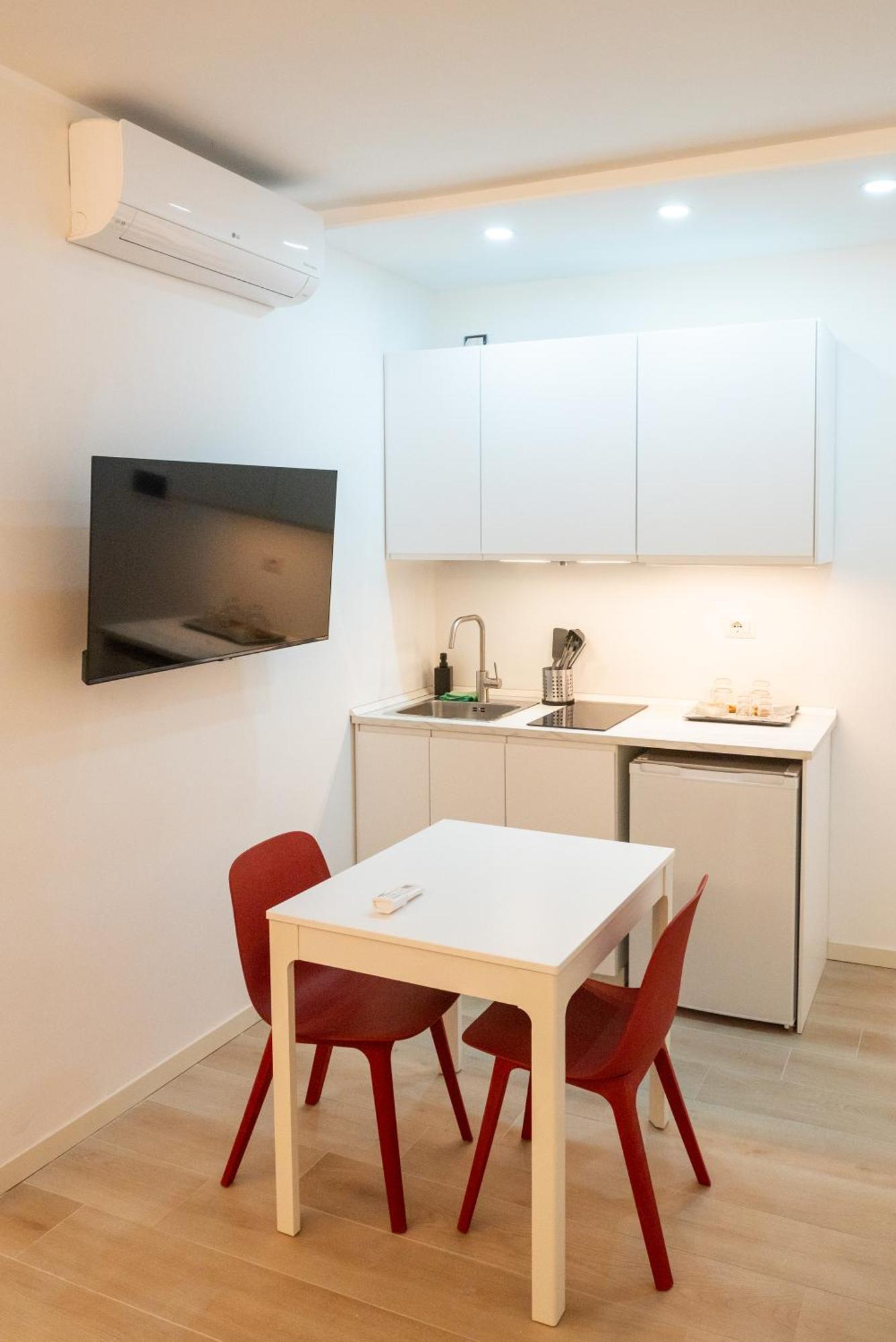 Guest house Eqm