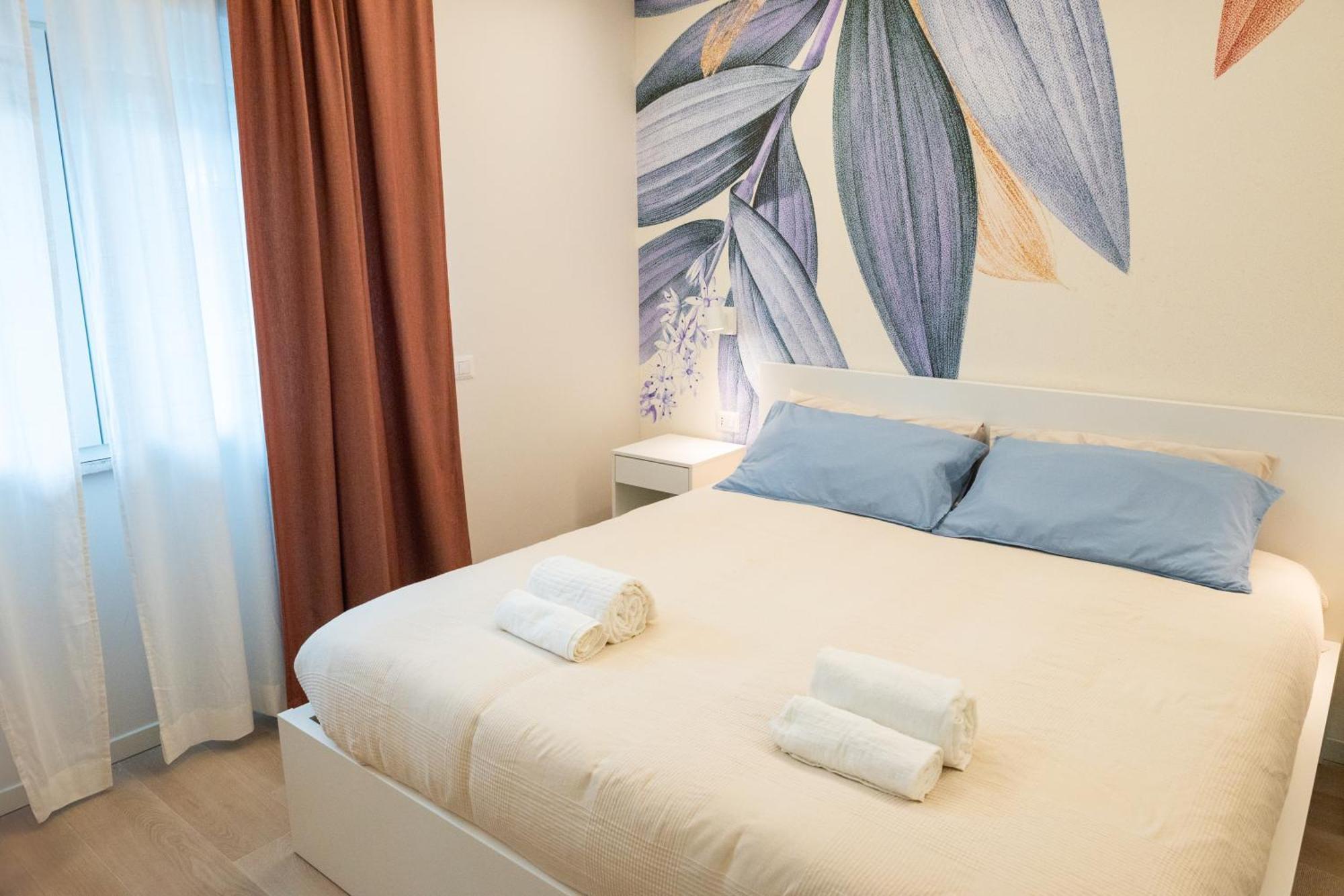 Guest house Eqm *