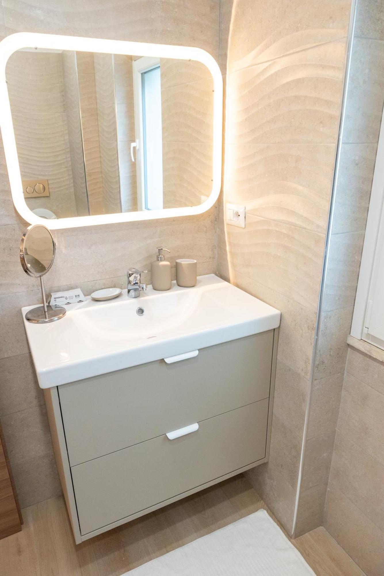 Guest house Eqm