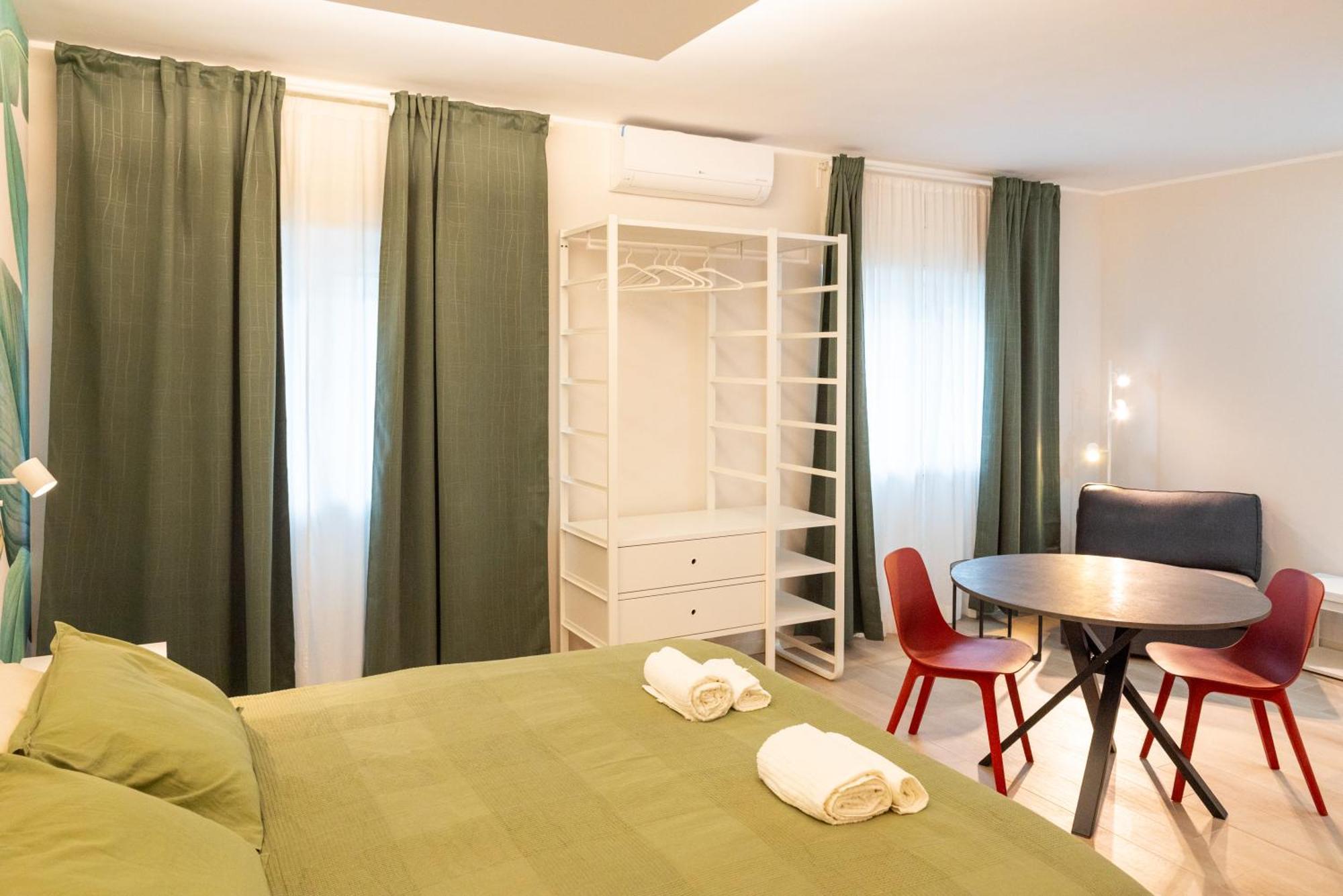 Eqm Guest house Rome