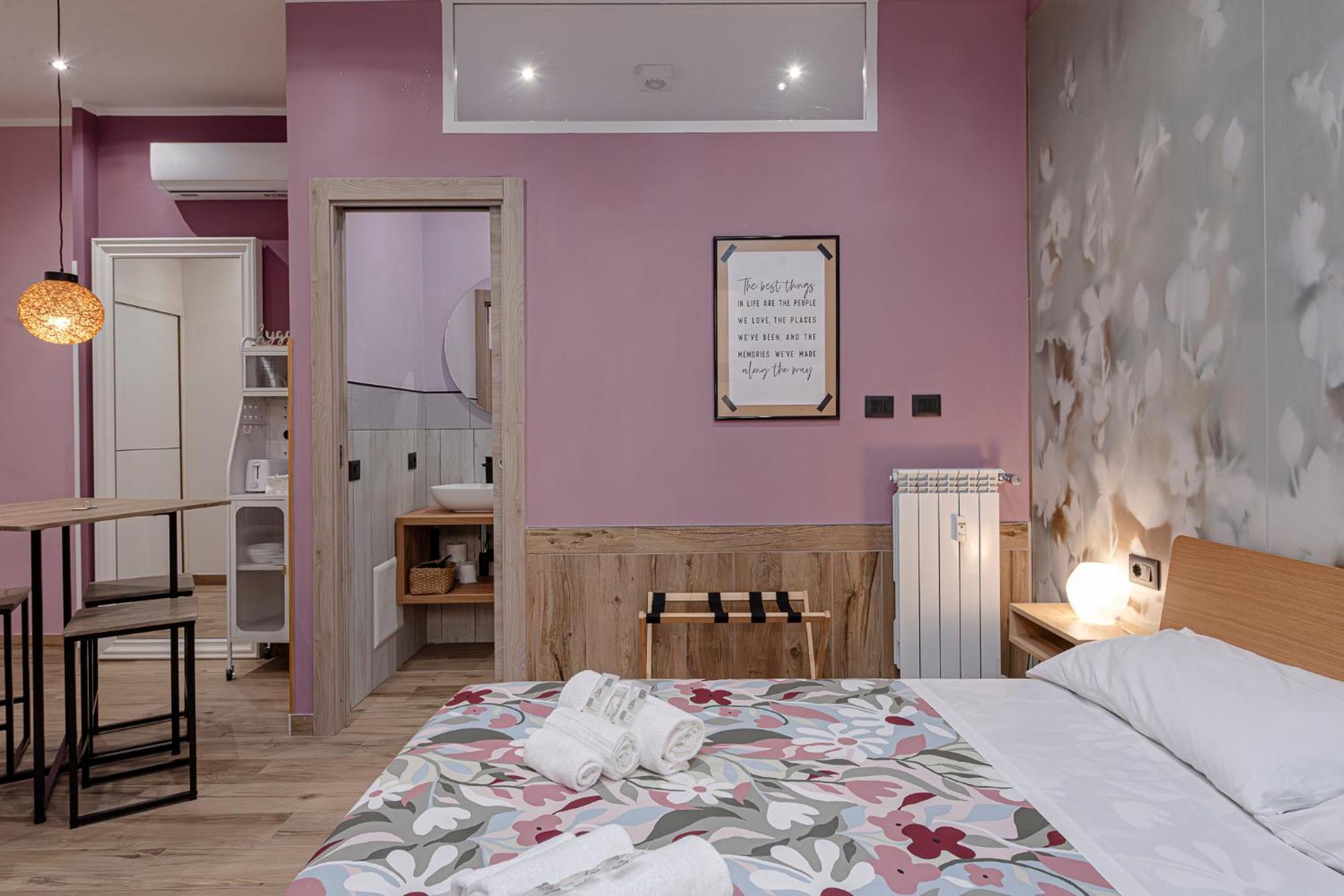 Guest house Helle Hus - 200m From Piazza Bologna Metro And 10 Minutes From The Colosseum Rome