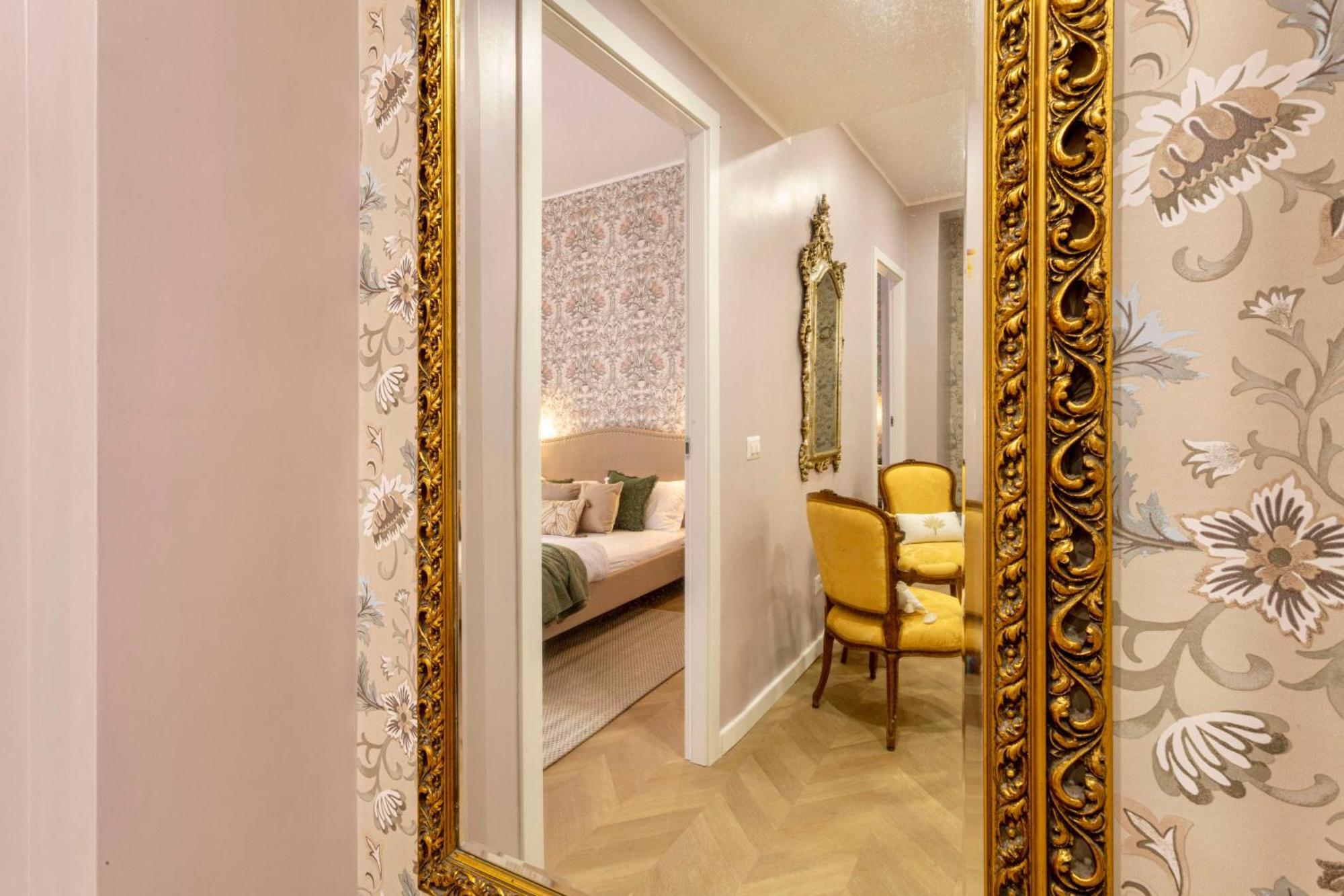 Amelie - Gem Of Trastevere