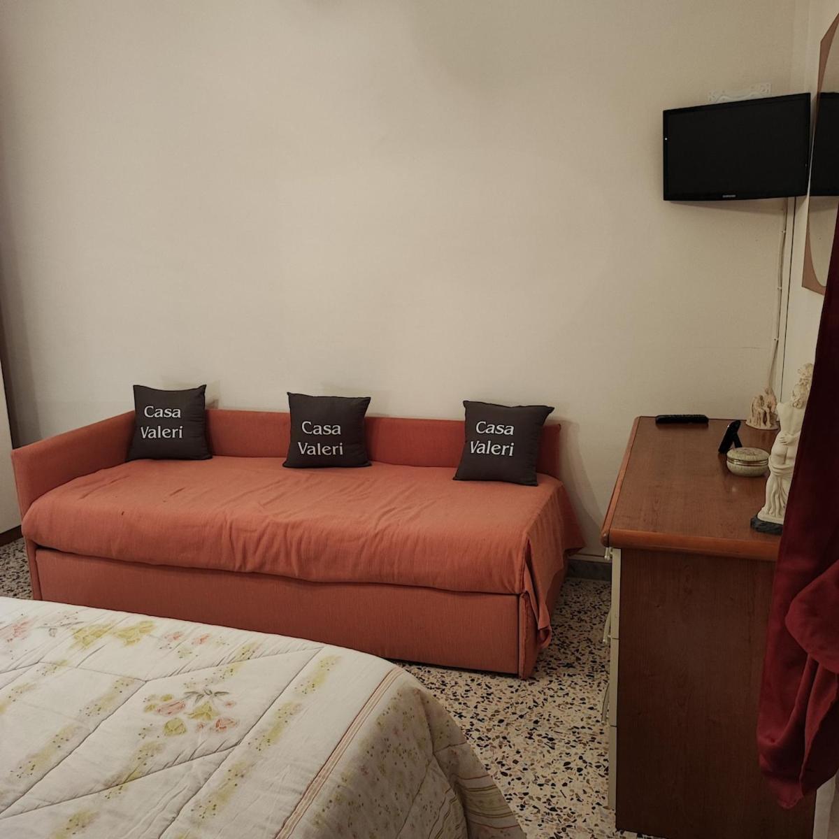 Casa Valeri * Rome