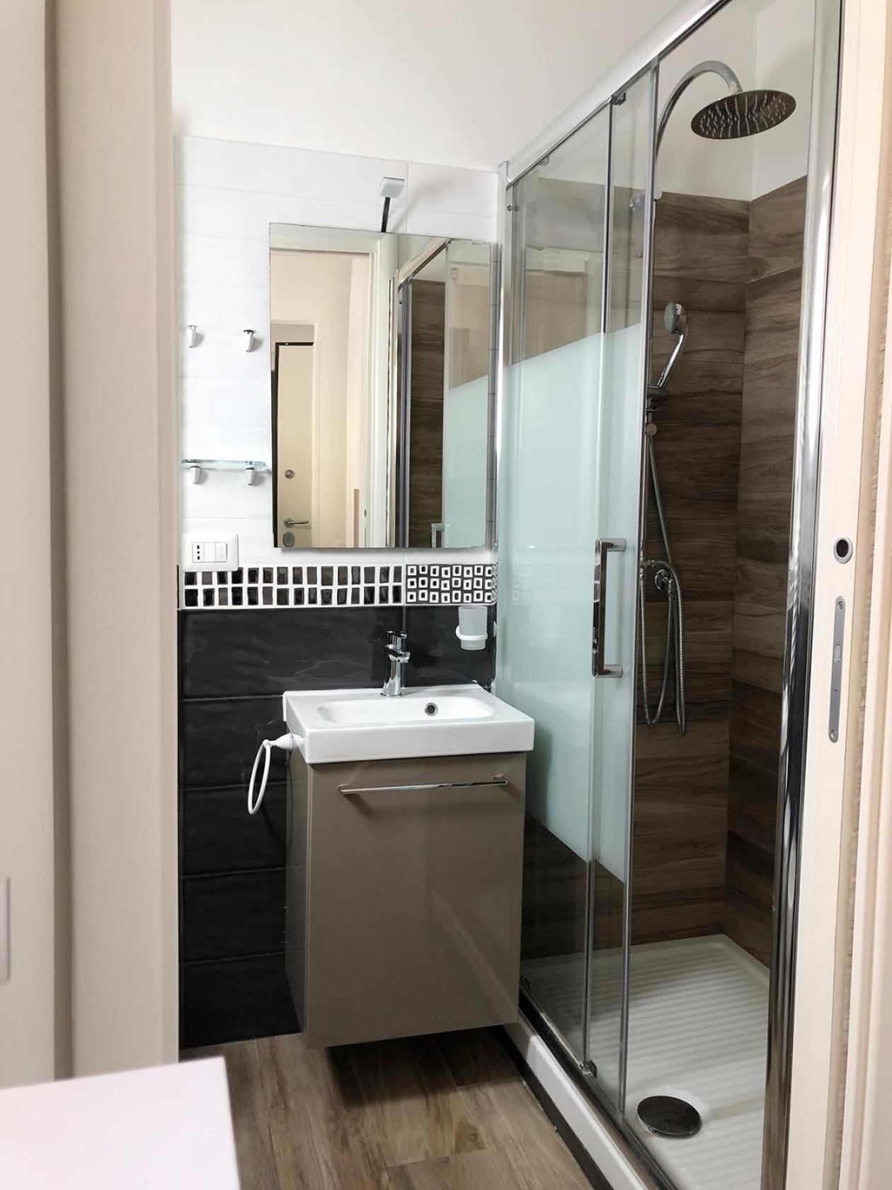 Wonderful Little Gem With A Large Private Terrace! Apartment Rome