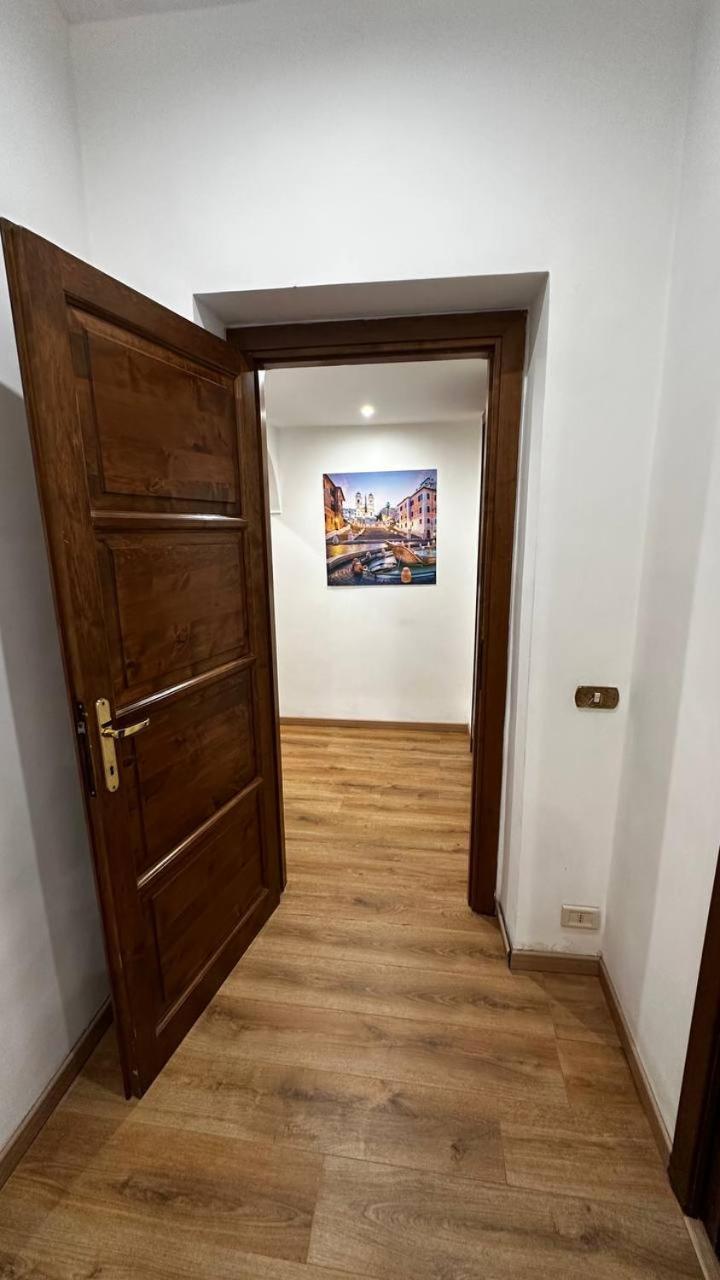 Dimora Di Trastevere Apartment Rome