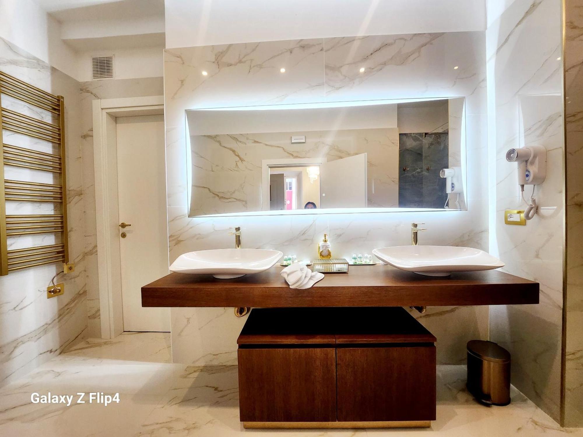 Golden Palace Luxury Rome