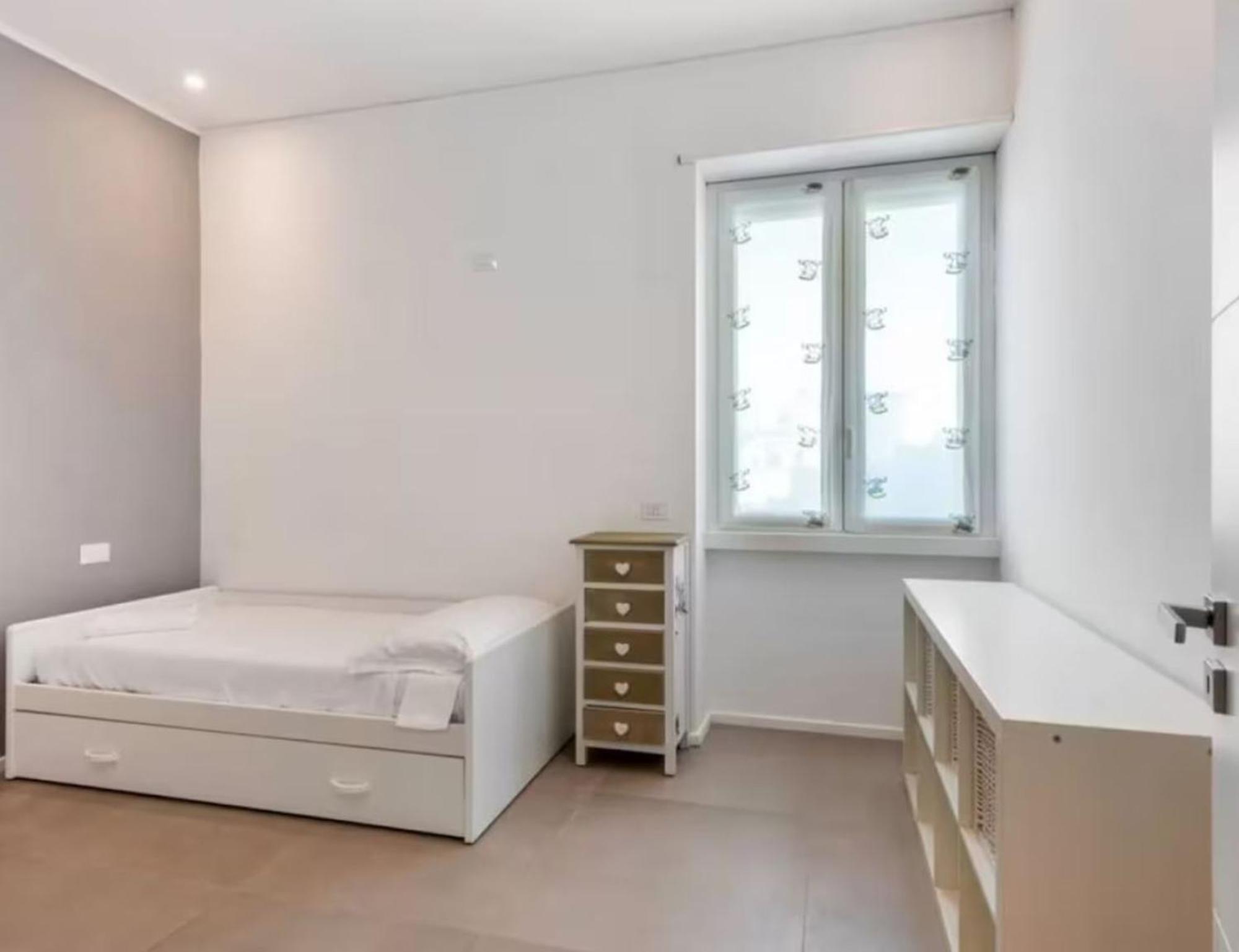 Apartment Ampli De 3-habitacions A Rome