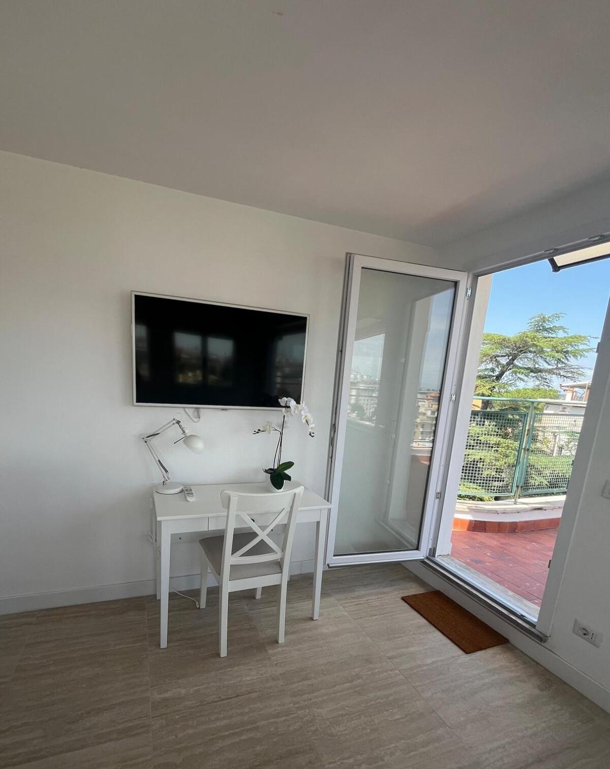 Mrbrown - Parioli A Gem With A Great View Apartment