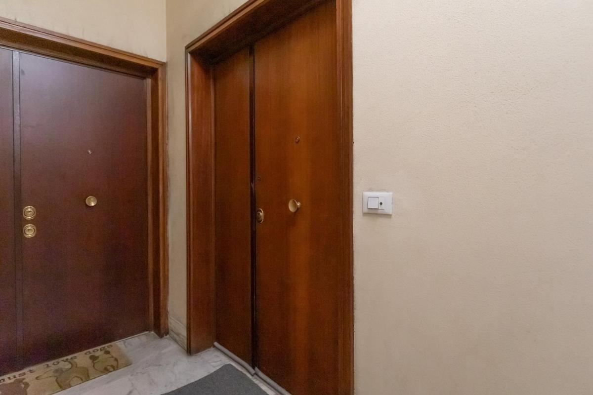 Apartment Elegante E Luminoso Con Metro Vicina Rome