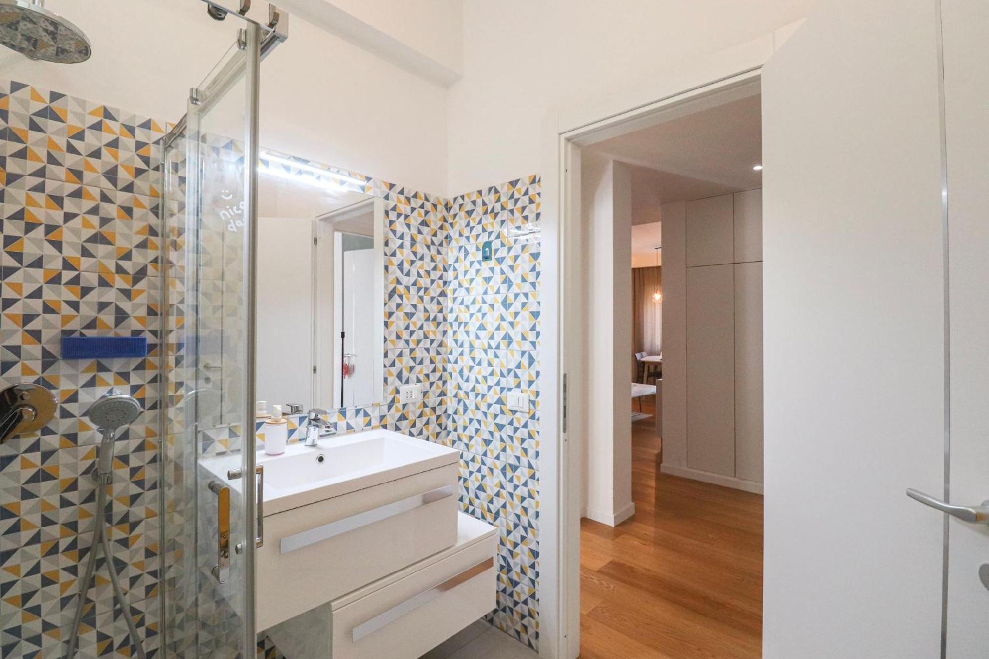 Stazione 5min- Moderno Ed Elegante Apartment Rome