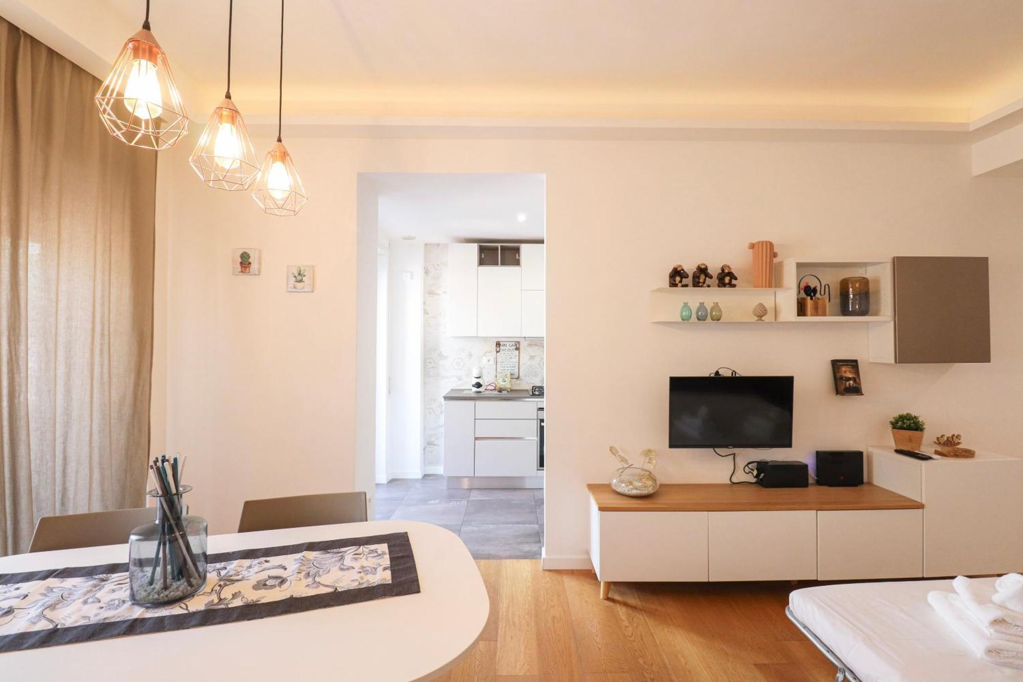 Stazione 5min- Moderno Ed Elegante Apartment Rome