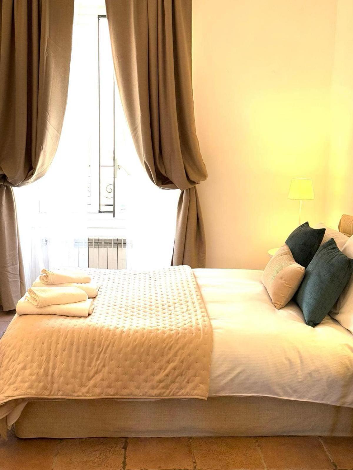 Aenea's Bed & Breakfast