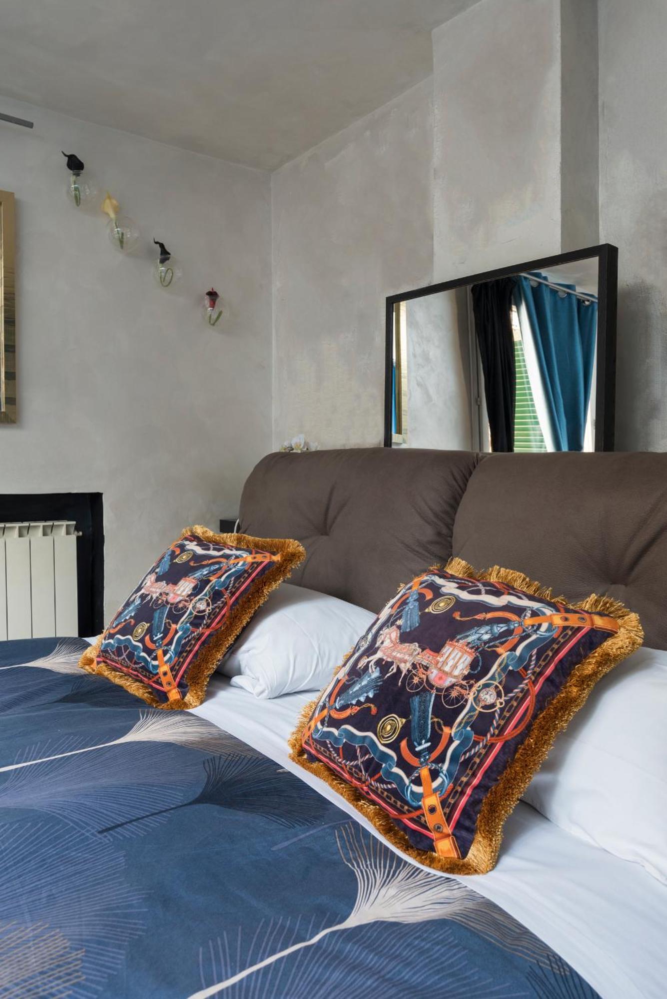 Luxury Piazza Di Spagna Escape With Terrace And Private Rome