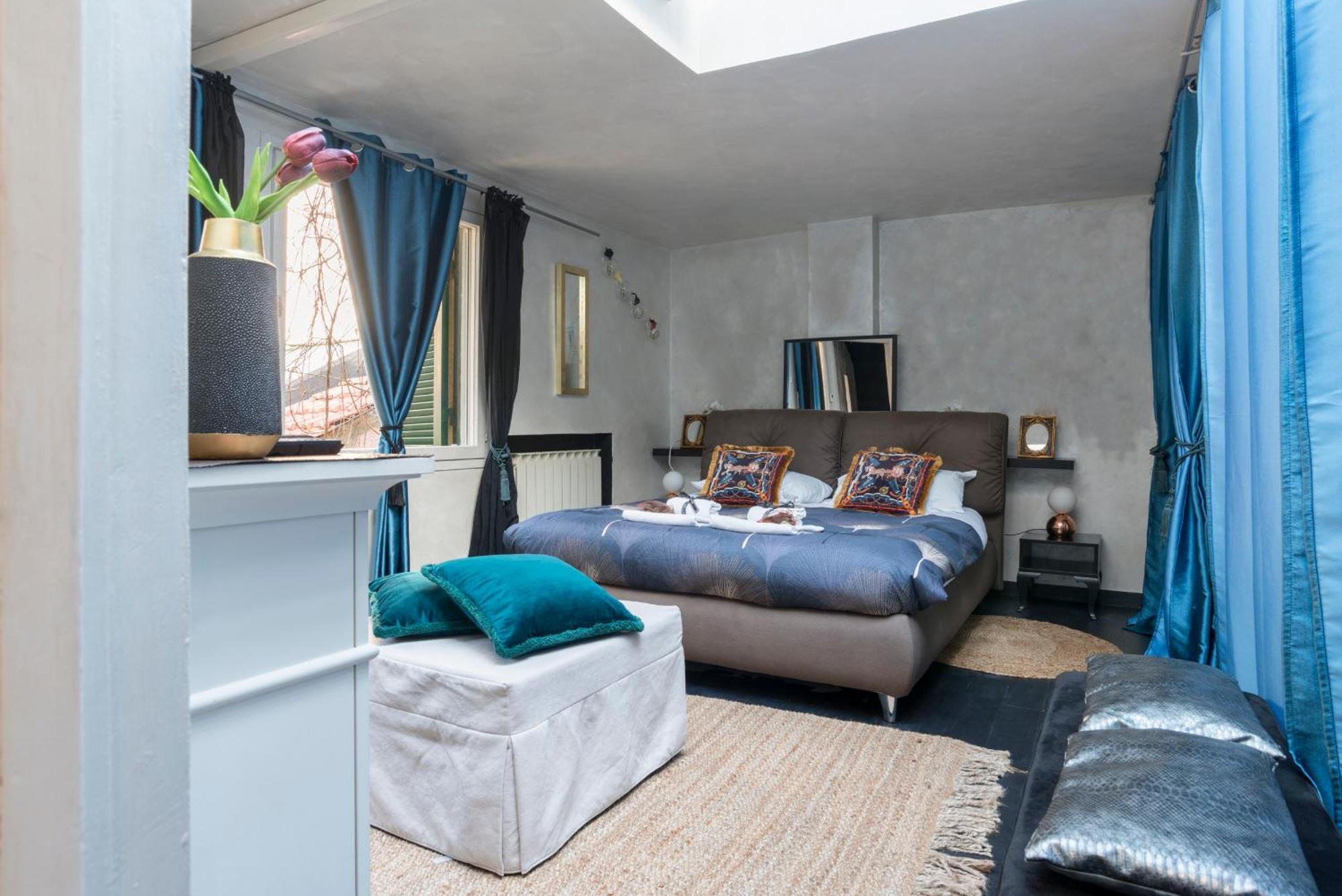 Luxury Piazza Di Spagna Escape With Terrace And Private Apartment