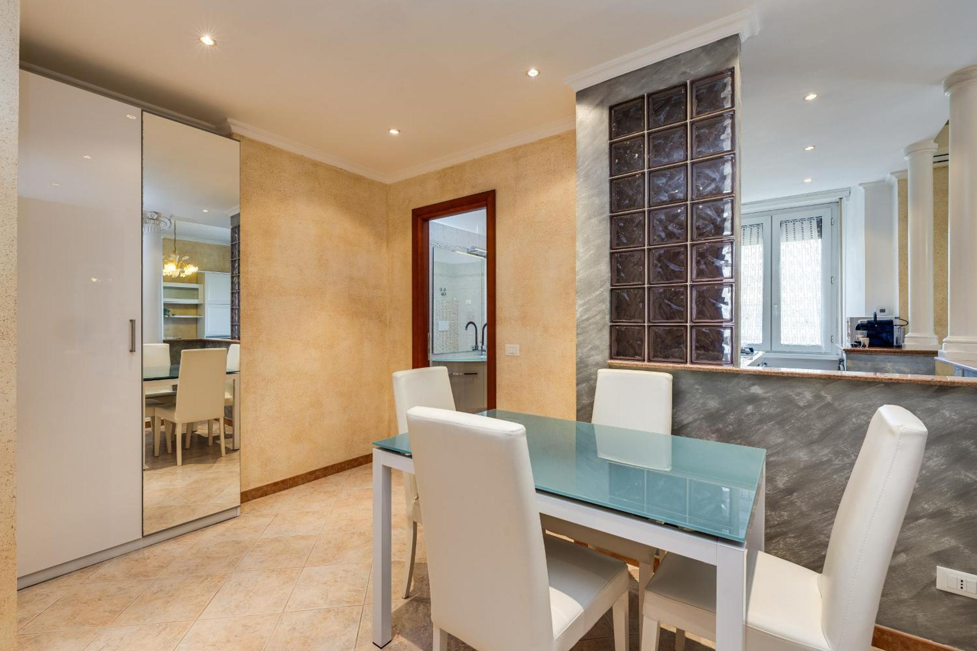 Vatican Comfortable Apartment *