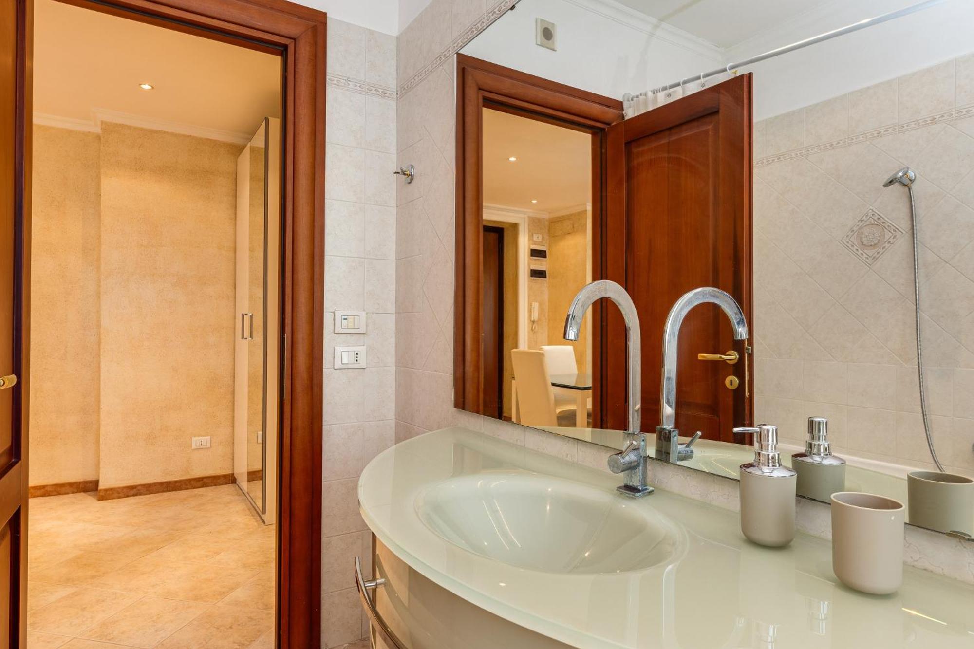 Apartment Vatican Comfortable *