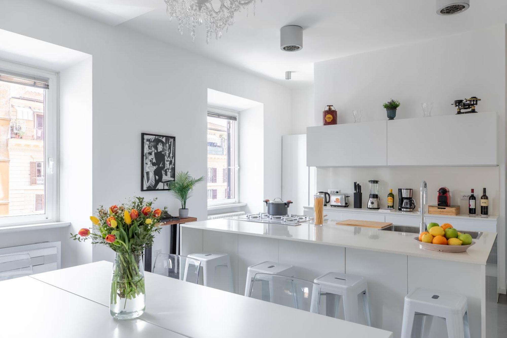 Appartamento Trastevere Modern 4br 4baths, Wifi, Ac, Custom Kitchen, Living Roma