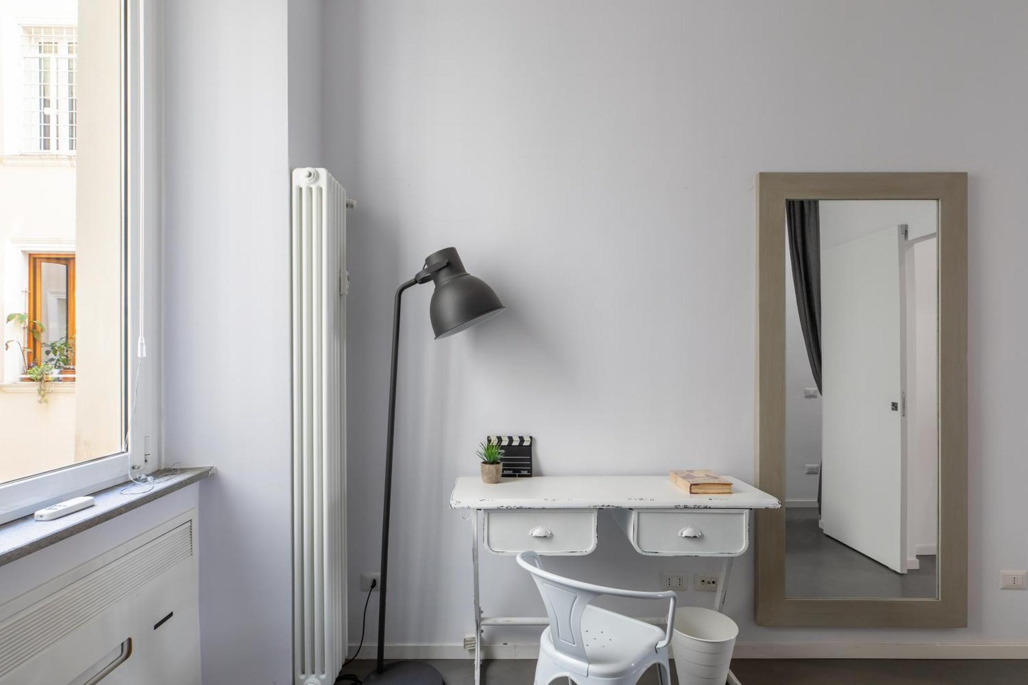 Appartamento Trastevere Modern 4br 4baths, Wifi, Ac, Custom Kitchen, Living *