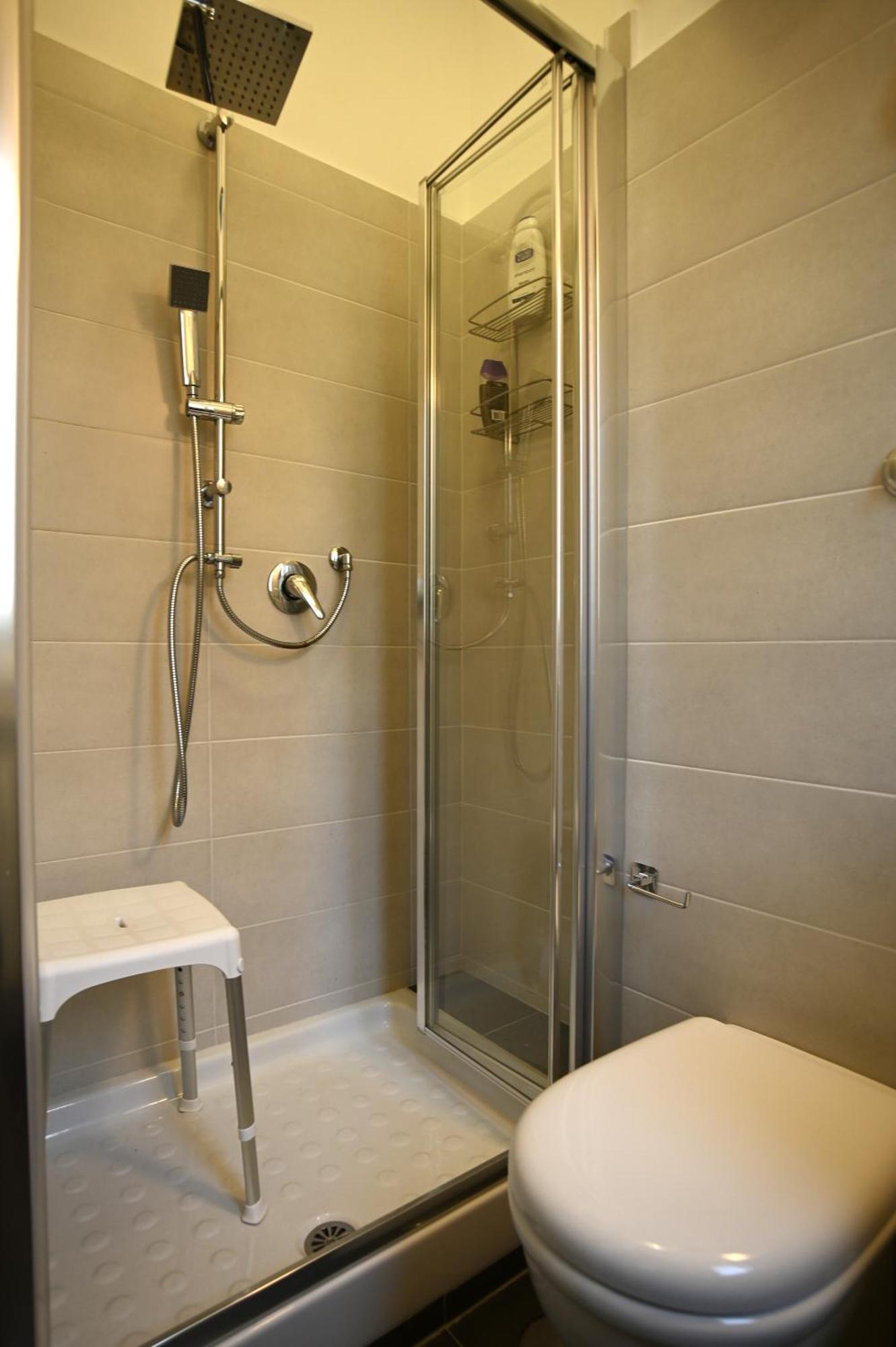 Apartment Vatican Firefly House *