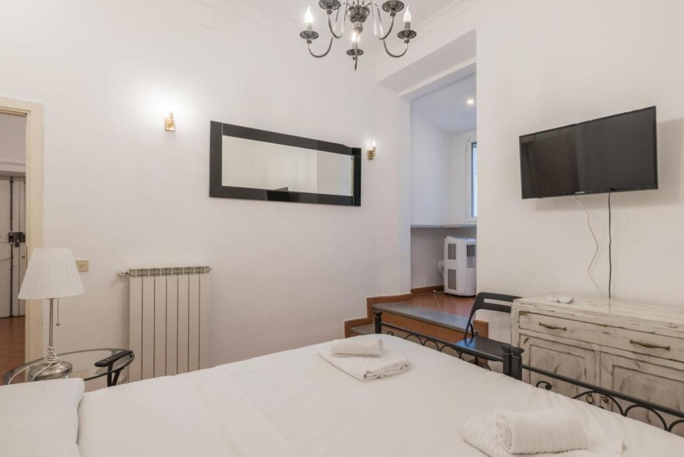 Joivy Lovely Flats Next To Fontana Di Trevi Apartment