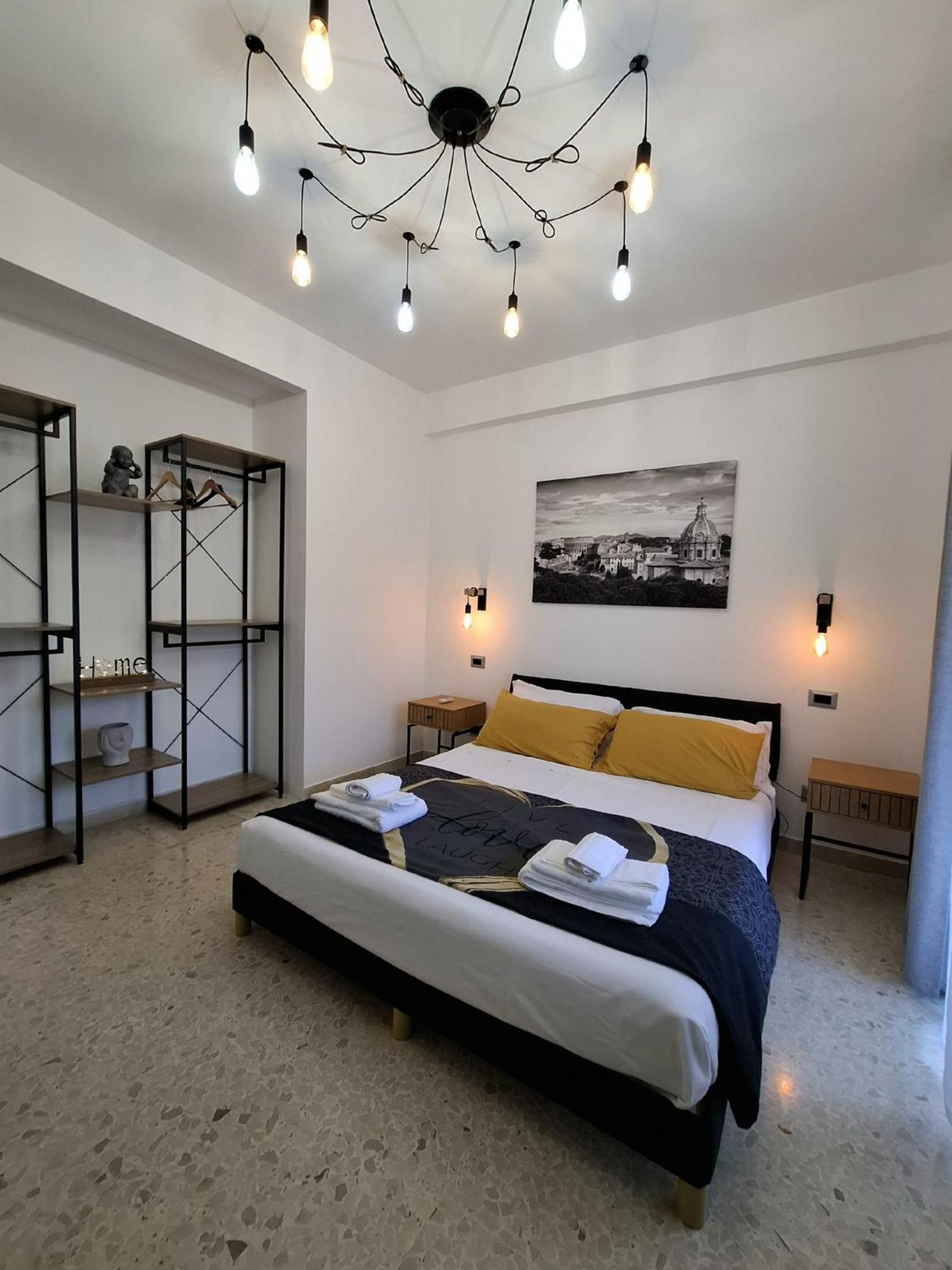 Lumina - Bilocale Luminoso Vicino Metro C Apartment Rome
