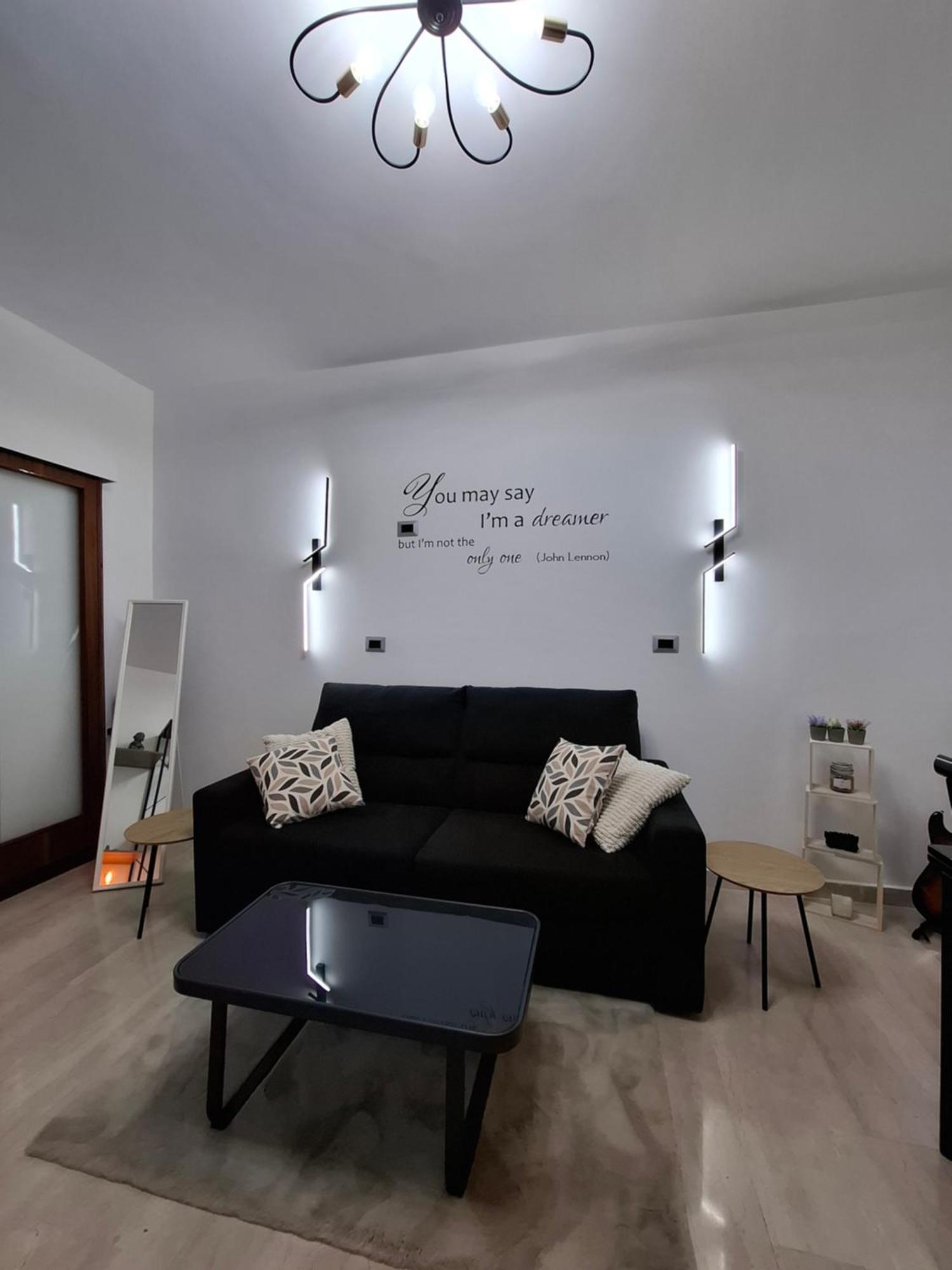 Apartment Lumina - Bilocale Luminoso Vicino Metro C *