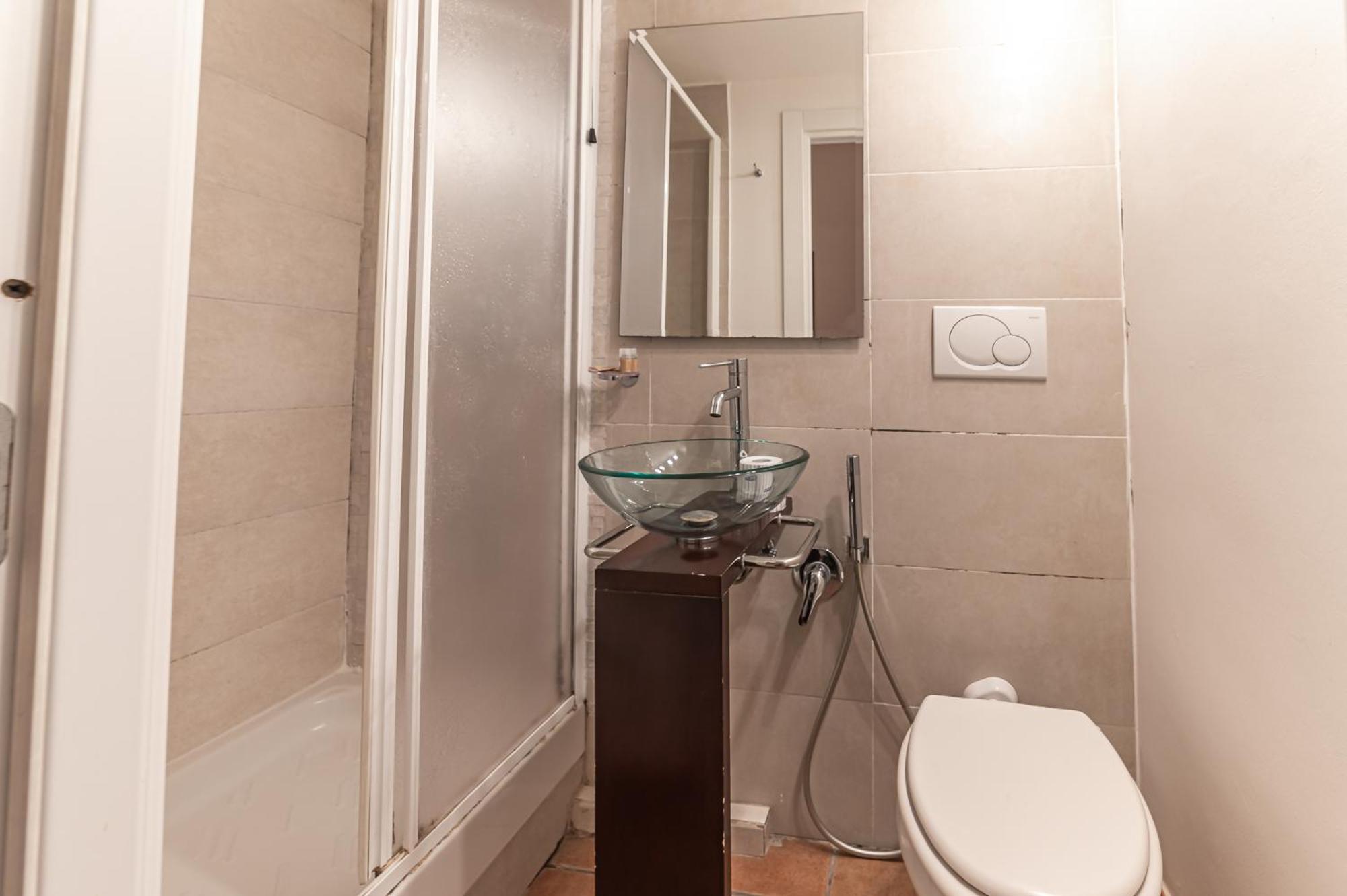 Cristel Cozy - Termini Train Station Bed & Breakfast *