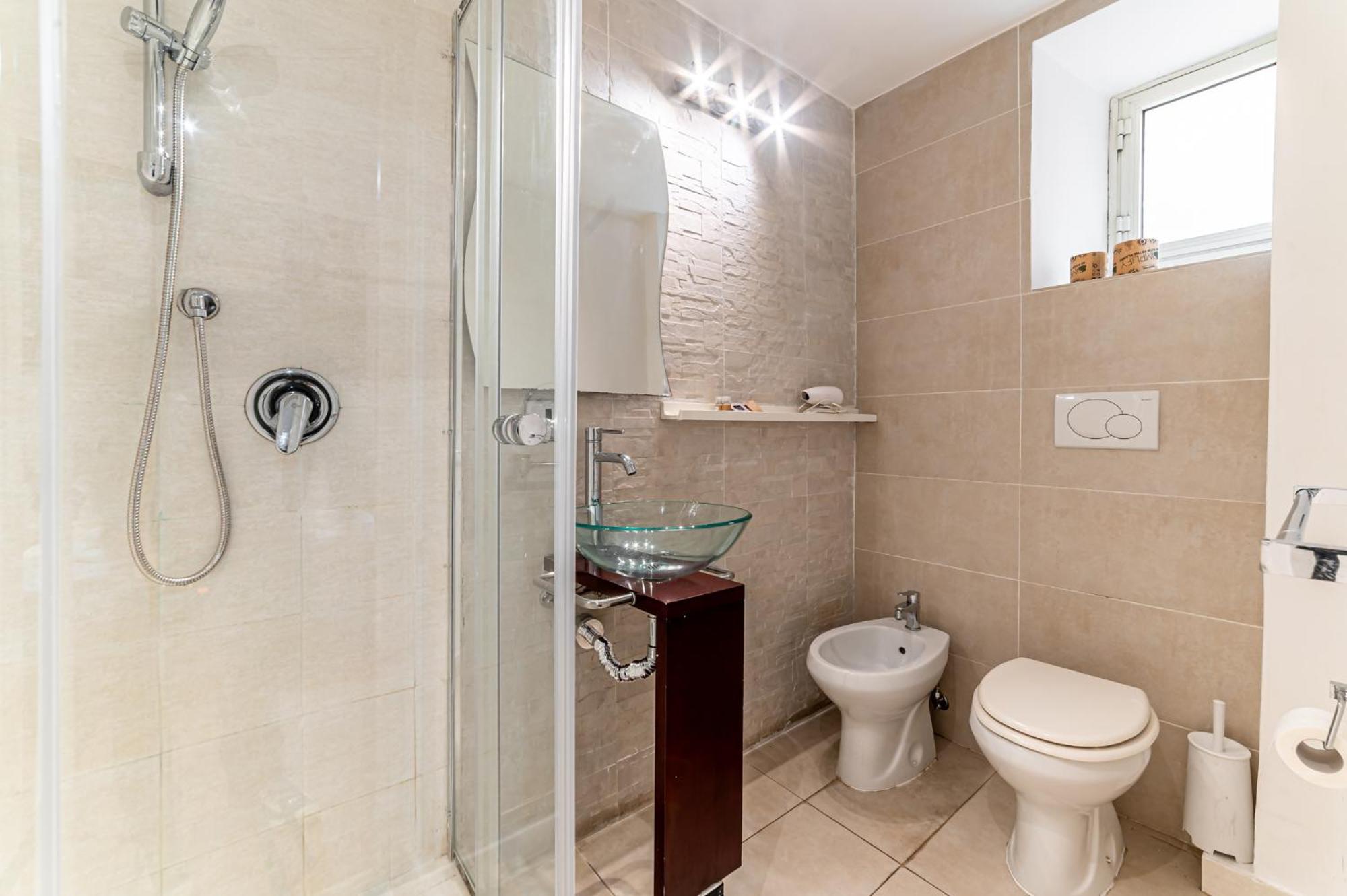Cristel Cozy - Termini Train Station Bed & Breakfast *