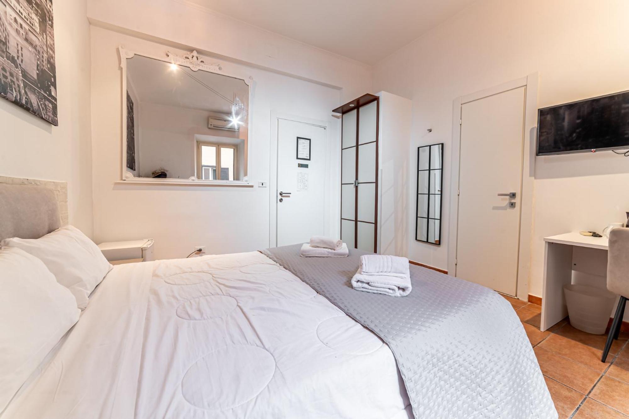 Bed & Breakfast Cristel Cozy - Termini Train Station *