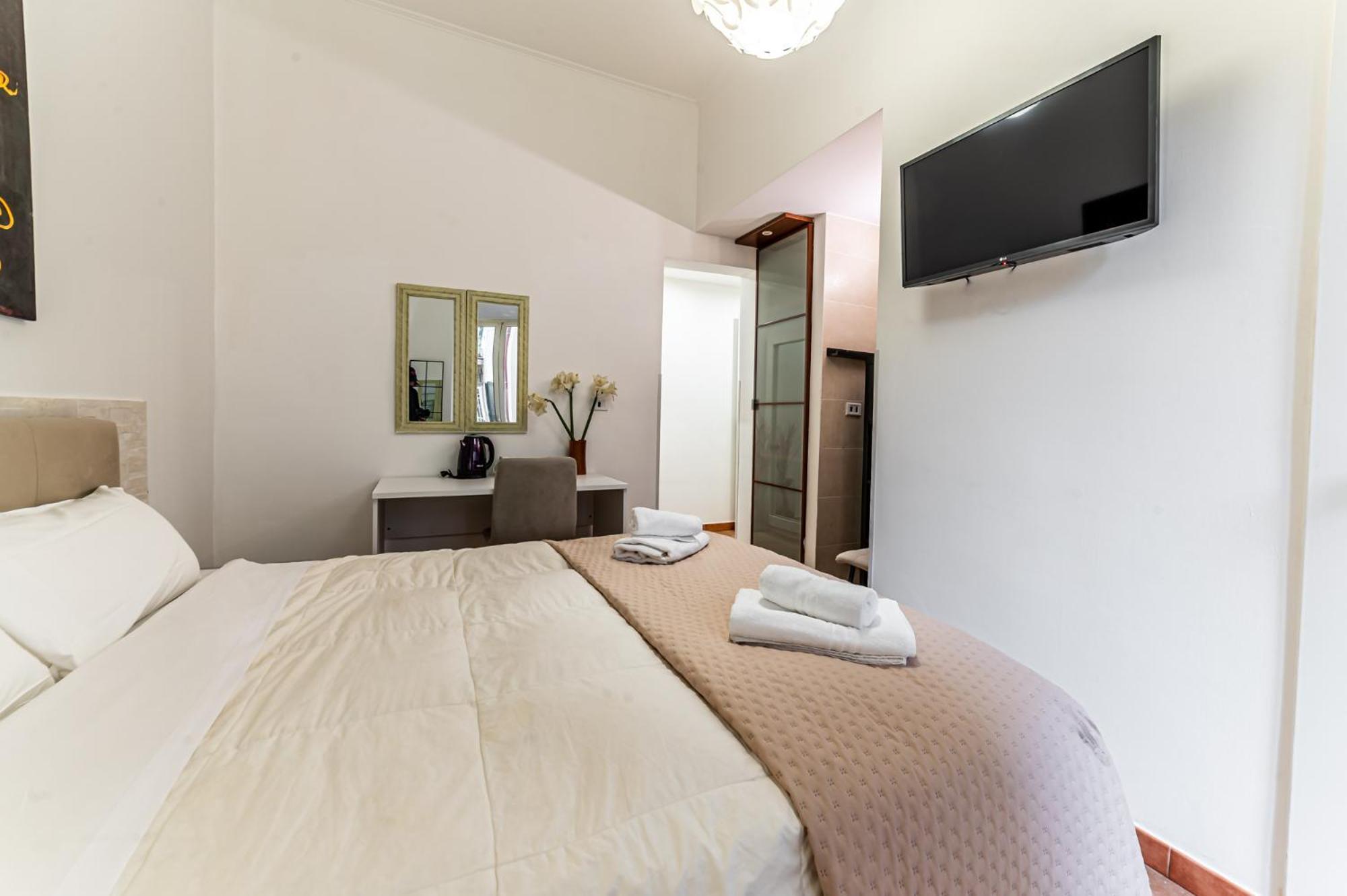 Cristel Cozy - Termini Train Station Bed & Breakfast *